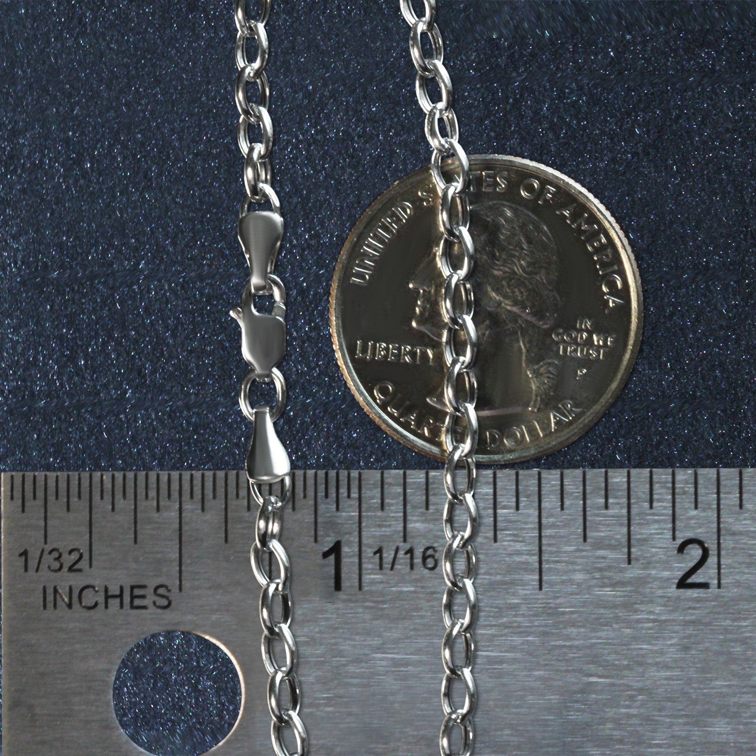 14k white gold oval rolo bracelet featuring modern link design, perfect for elegant layering or standalone wear.