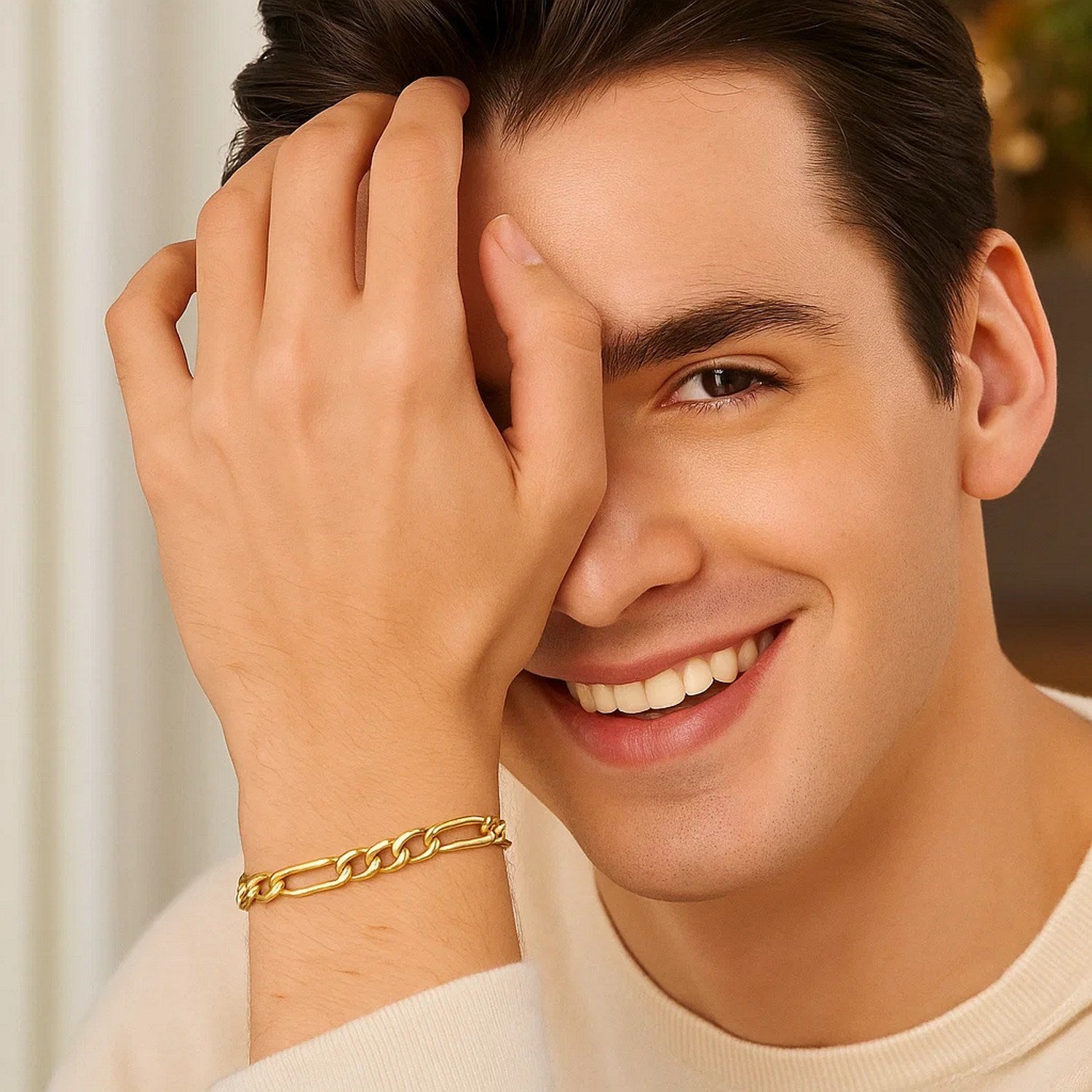 14k yellow gold Lite Figaro bracelet featuring modern link design, perfect for elegant layering or standalone wear.