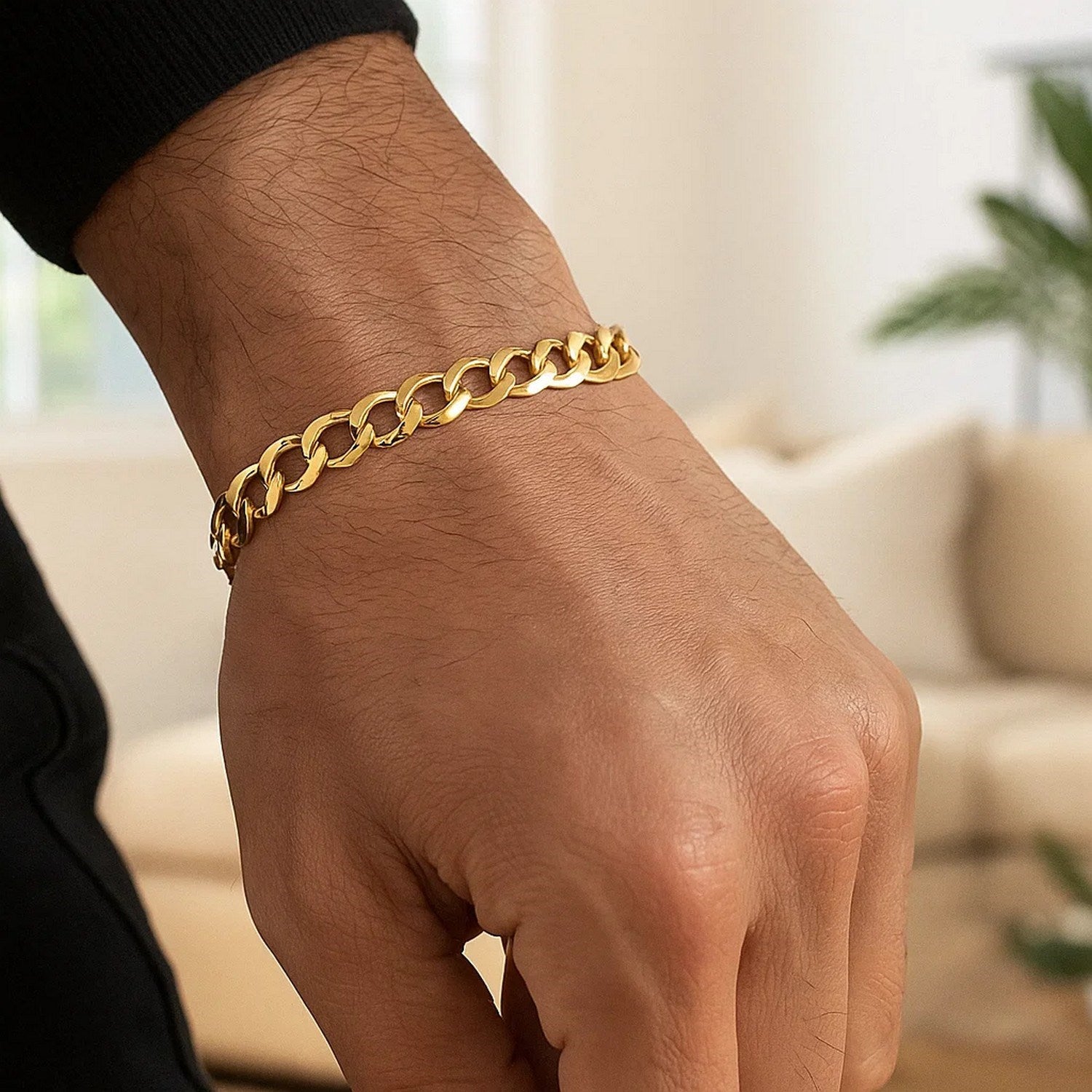 Elegant 14k yellow gold solid curb bracelet, 8.20 mm, showcasing a refined chain design for timeless luxury.