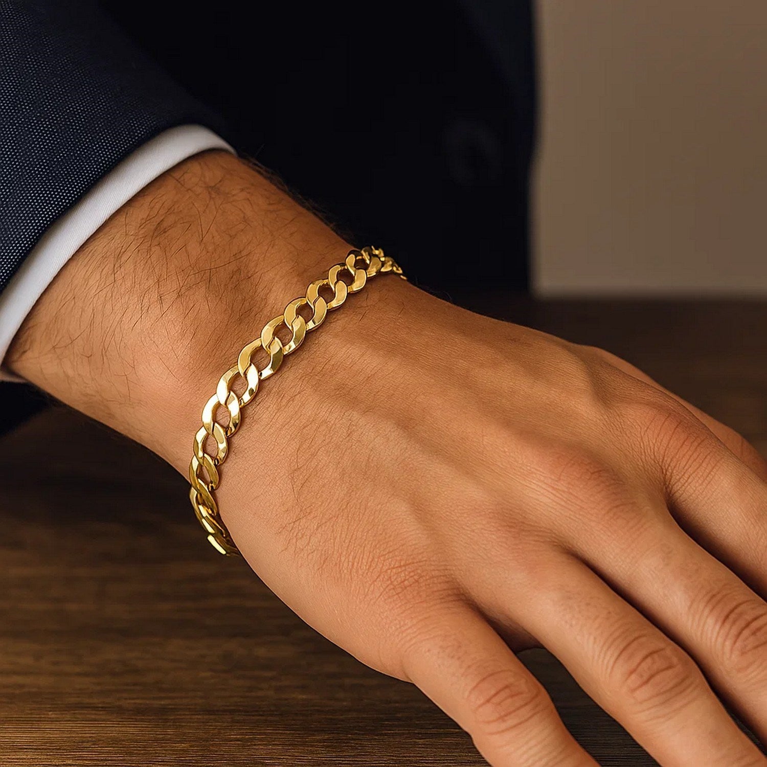 Elegant 14k yellow gold solid curb bracelet, 8.20 mm wide, showcasing a refined chain design for a luxurious touch.