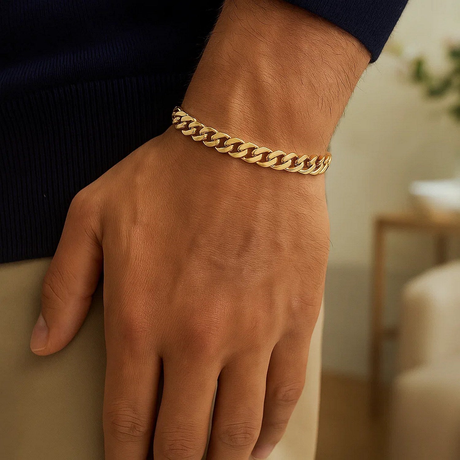 14k yellow gold polished Miami Cuban chain bracelet, classic link design, 6.50 mm width, perfect for luxury styling.