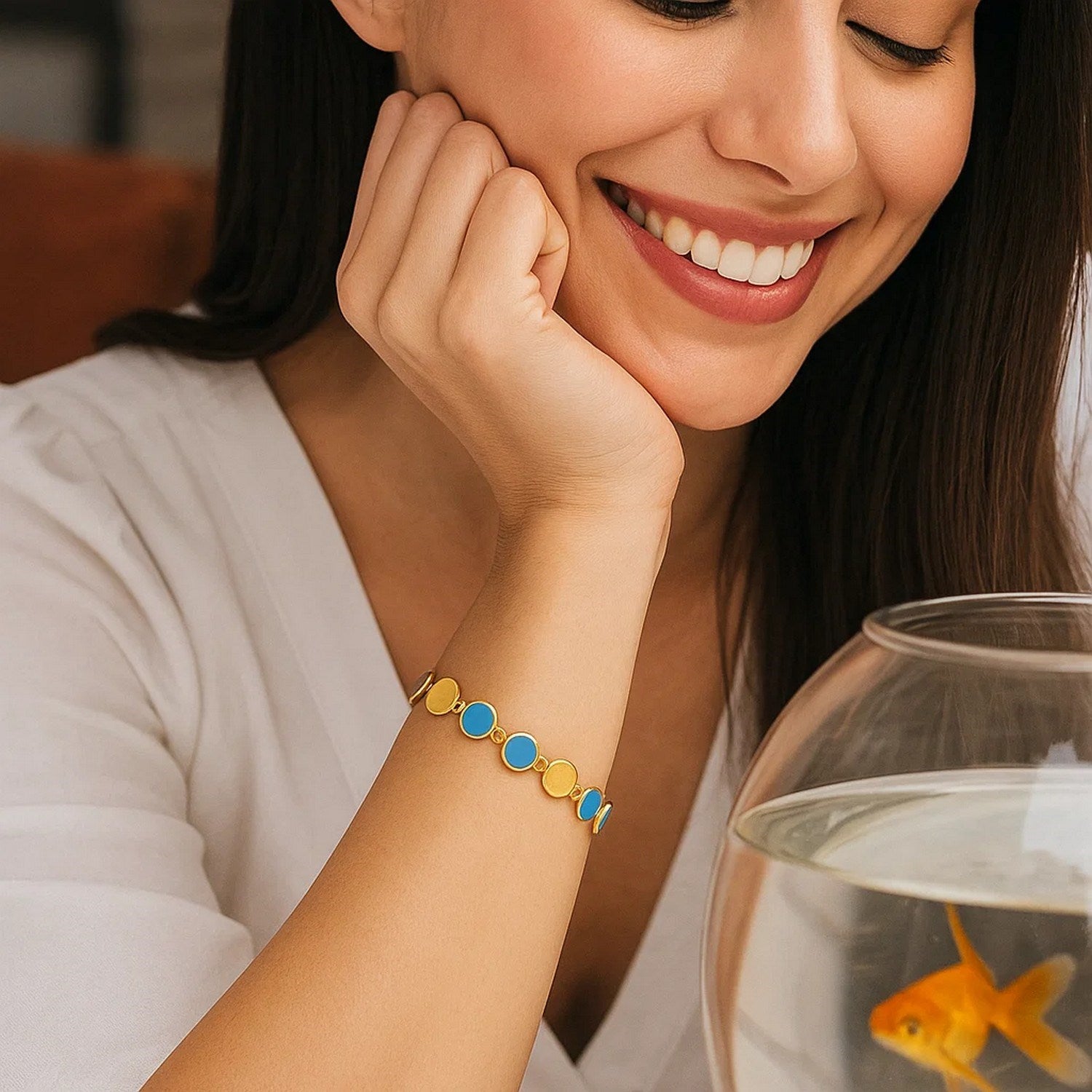 Turquoise composite gem bracelet in 14k yellow gold, featuring an elegant alternating design for a luxurious touch.