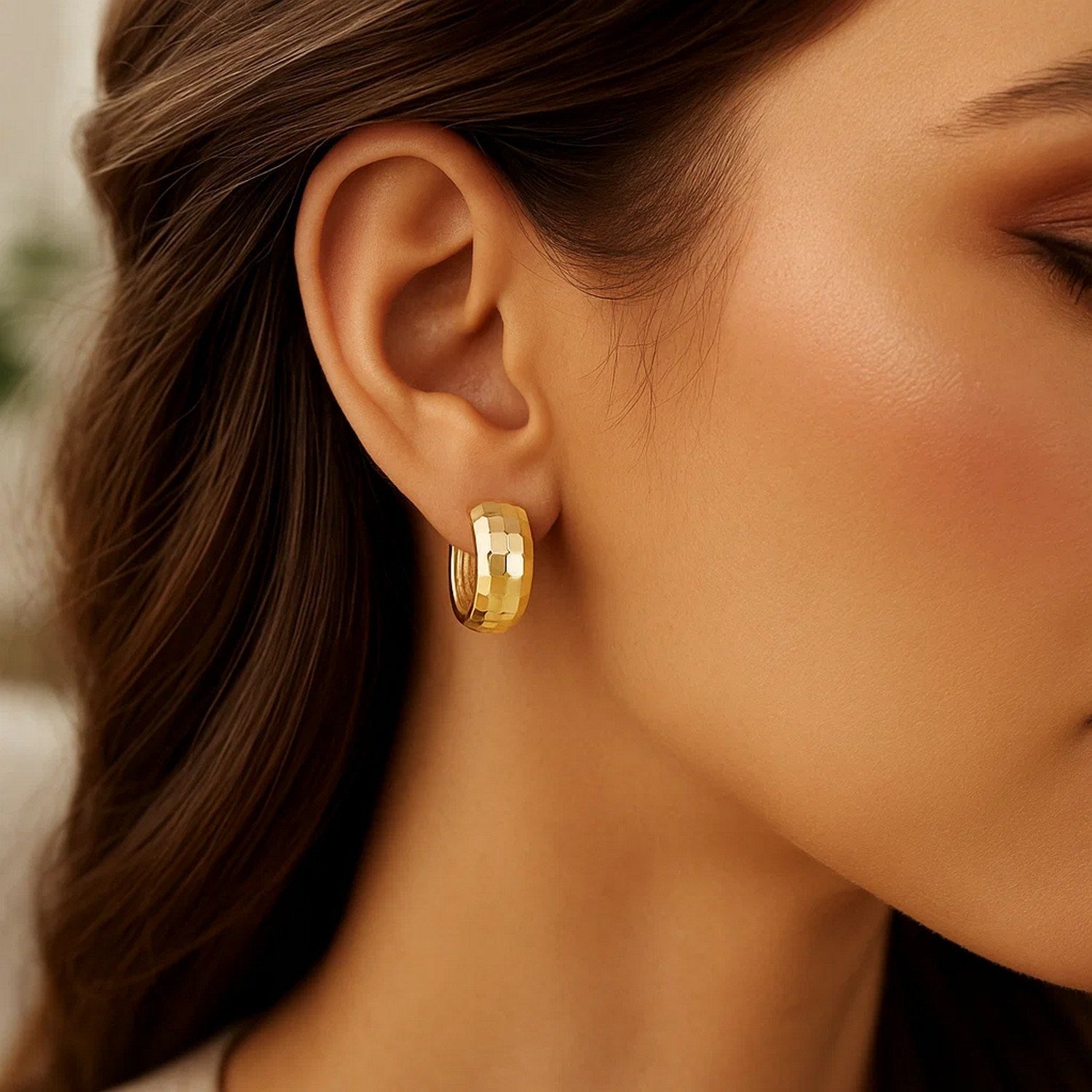 14K yellow gold modern hoop earrings featuring a chic checkerboard pattern for a luxurious statement look.