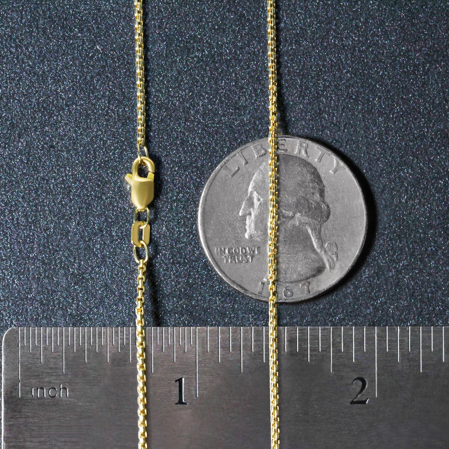 14k yellow gold round box chain, 1.3 mm, featuring a classic design for timeless elegance and versatility.