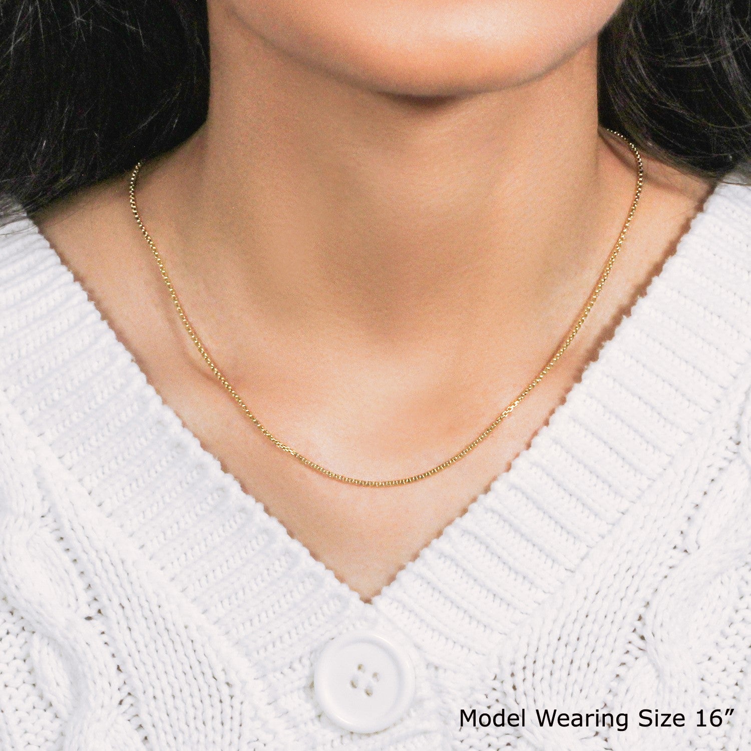 14k yellow gold round box chain, 1.3 mm, classic design with a smooth finish, perfect for layering or standalone elegance.