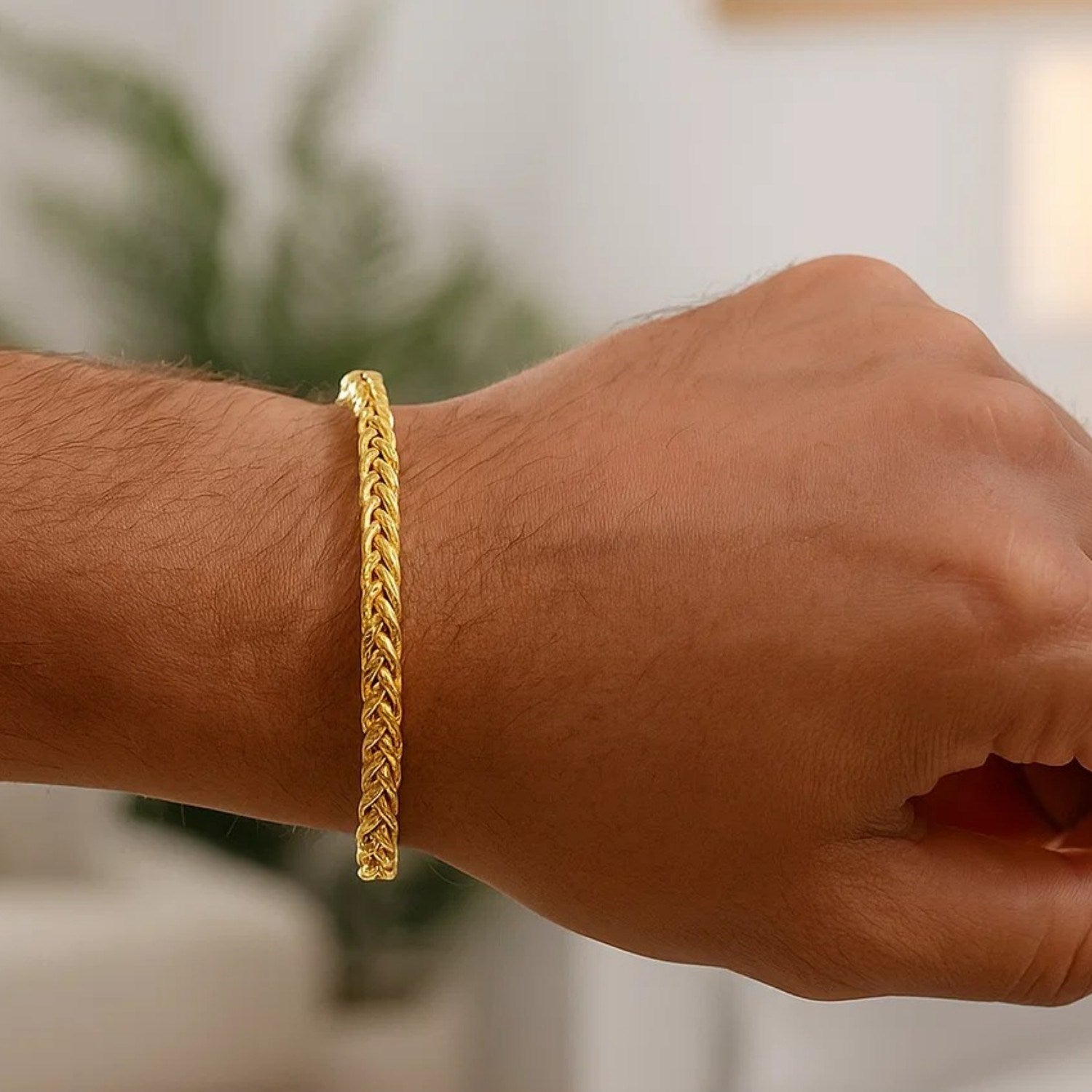 14k yellow gold diamond cut round Franco bracelet, 4.10 mm, featuring a contemporary chain design for elegant style.