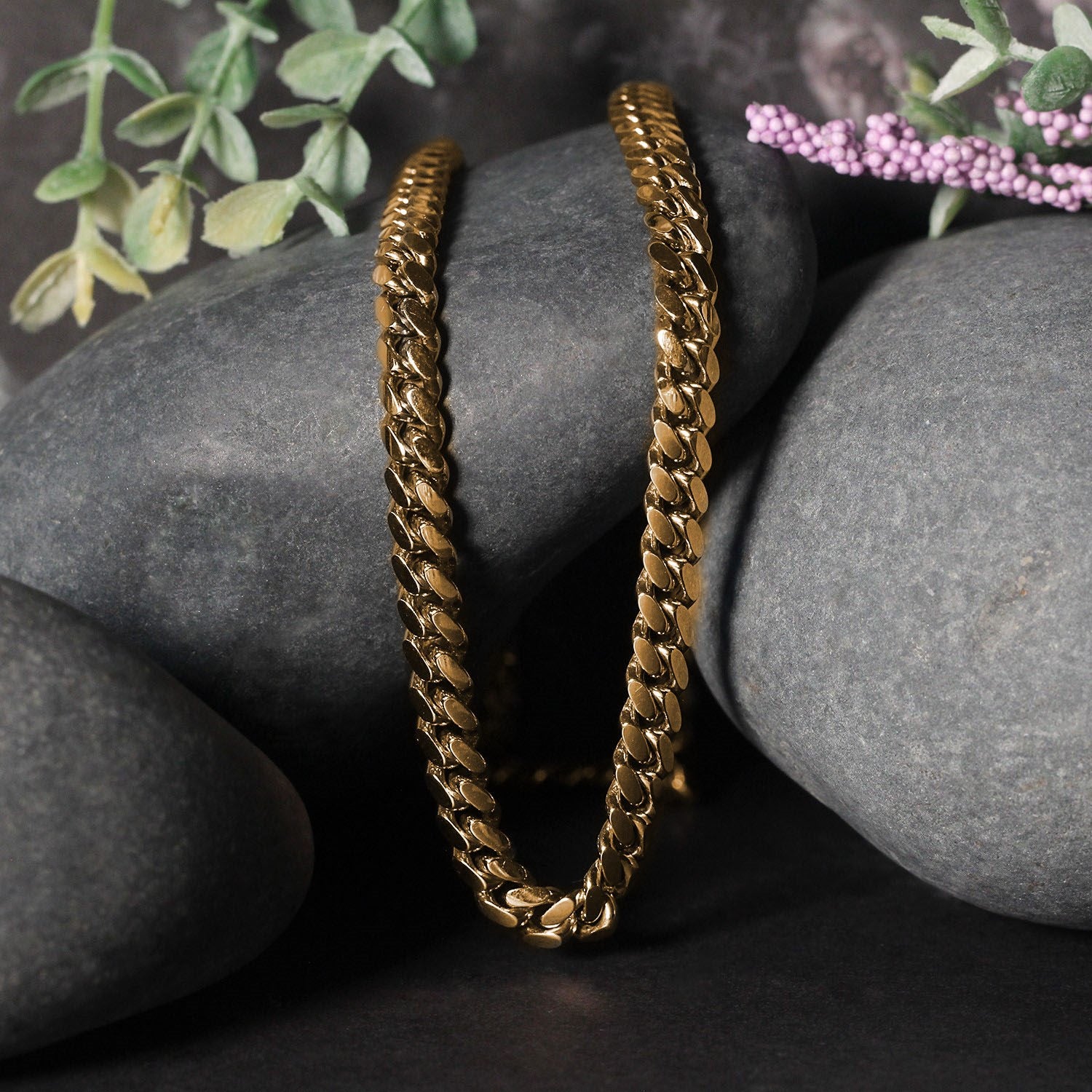 14k yellow gold classic Miami Cuban chain, 6.10 mm, featuring a timeless round design for elegant luxury.