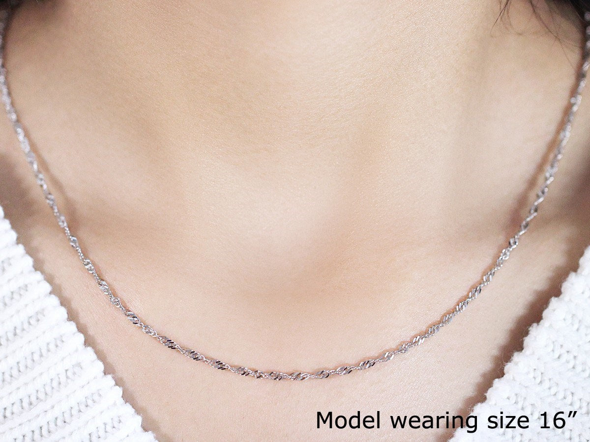 14k white gold Singapore chain, 1.80 mm, featuring a contemporary round design for elegant layering.
