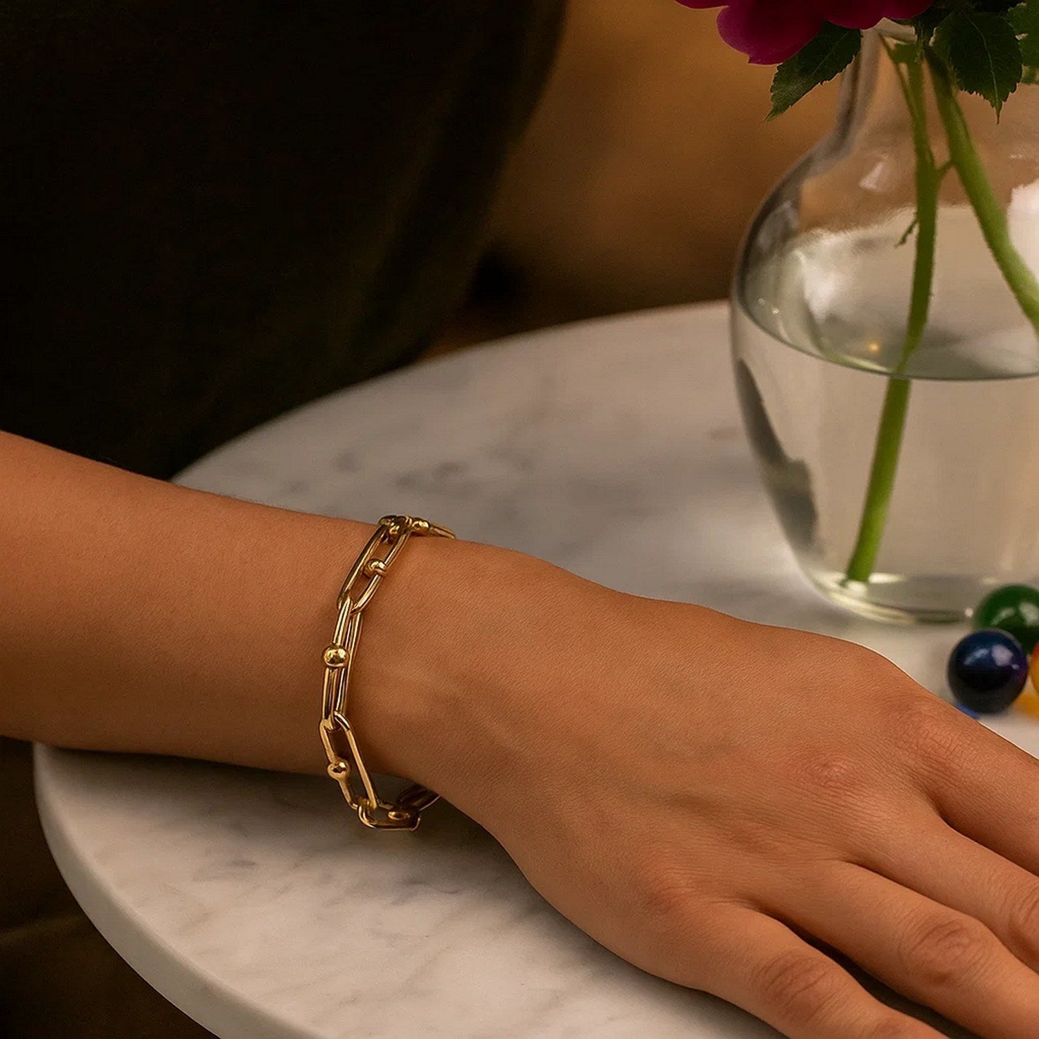 14k yellow gold modern beaded oval chain bracelet, 7 3/4 inch, showcasing exquisite craftsmanship and elegance.