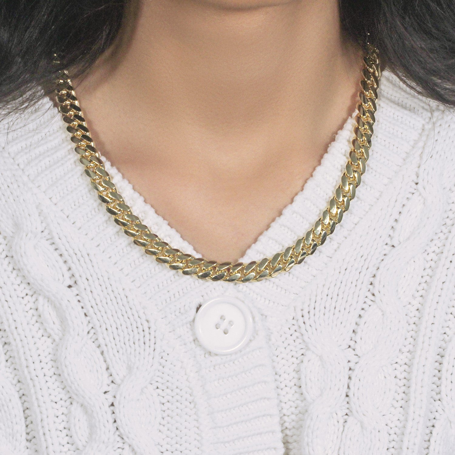 14k yellow gold classic Miami Cuban chain, 9.20 mm, featuring a timeless round design for luxurious elegance.