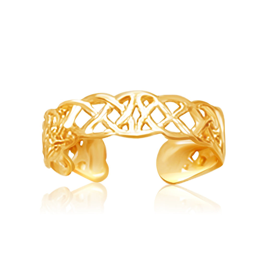 14k yellow gold toe ring featuring an intricate Celtic knot design, embodying modern luxury and elegance.