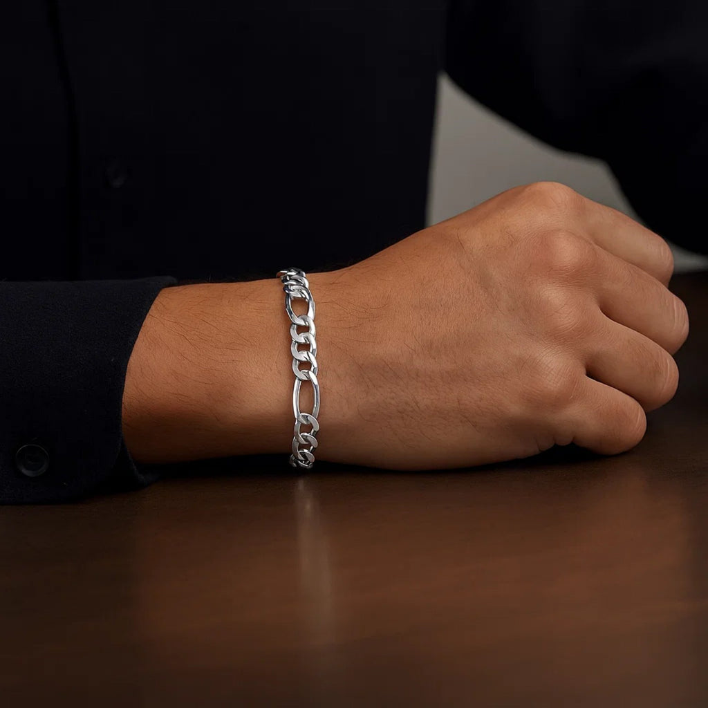 Elegant 14k white gold solid Figaro bracelet featuring a refined chain design, perfect for luxury jewelry lovers.