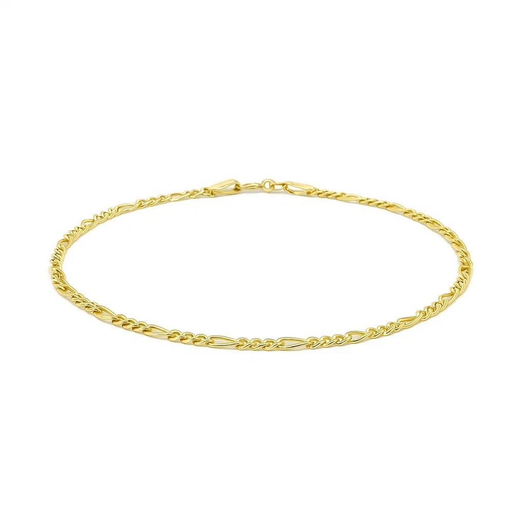 Elegant 14k yellow gold Figaro bracelet featuring a classic chain link design, perfect for sophisticated styling.