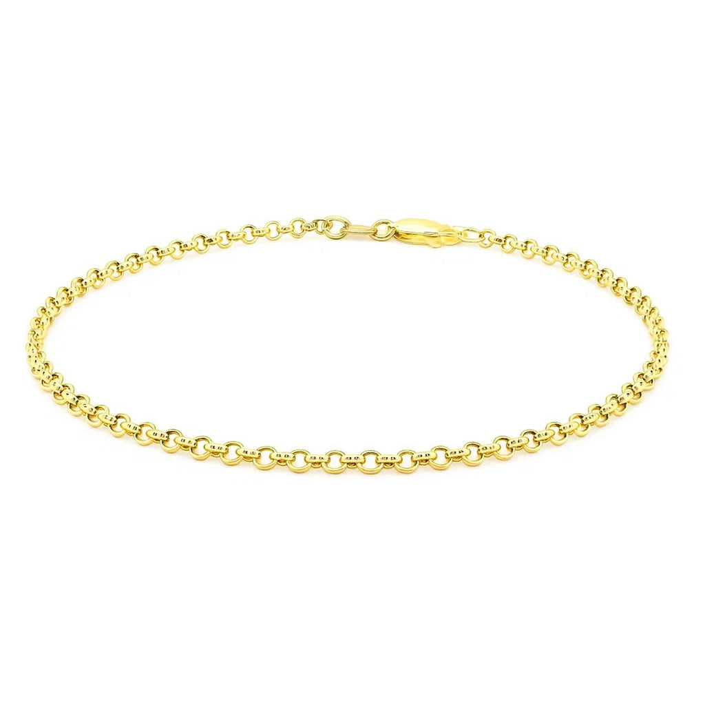 14k yellow gold rolo bracelet featuring modern chain links, showcasing elegance and timeless luxury.