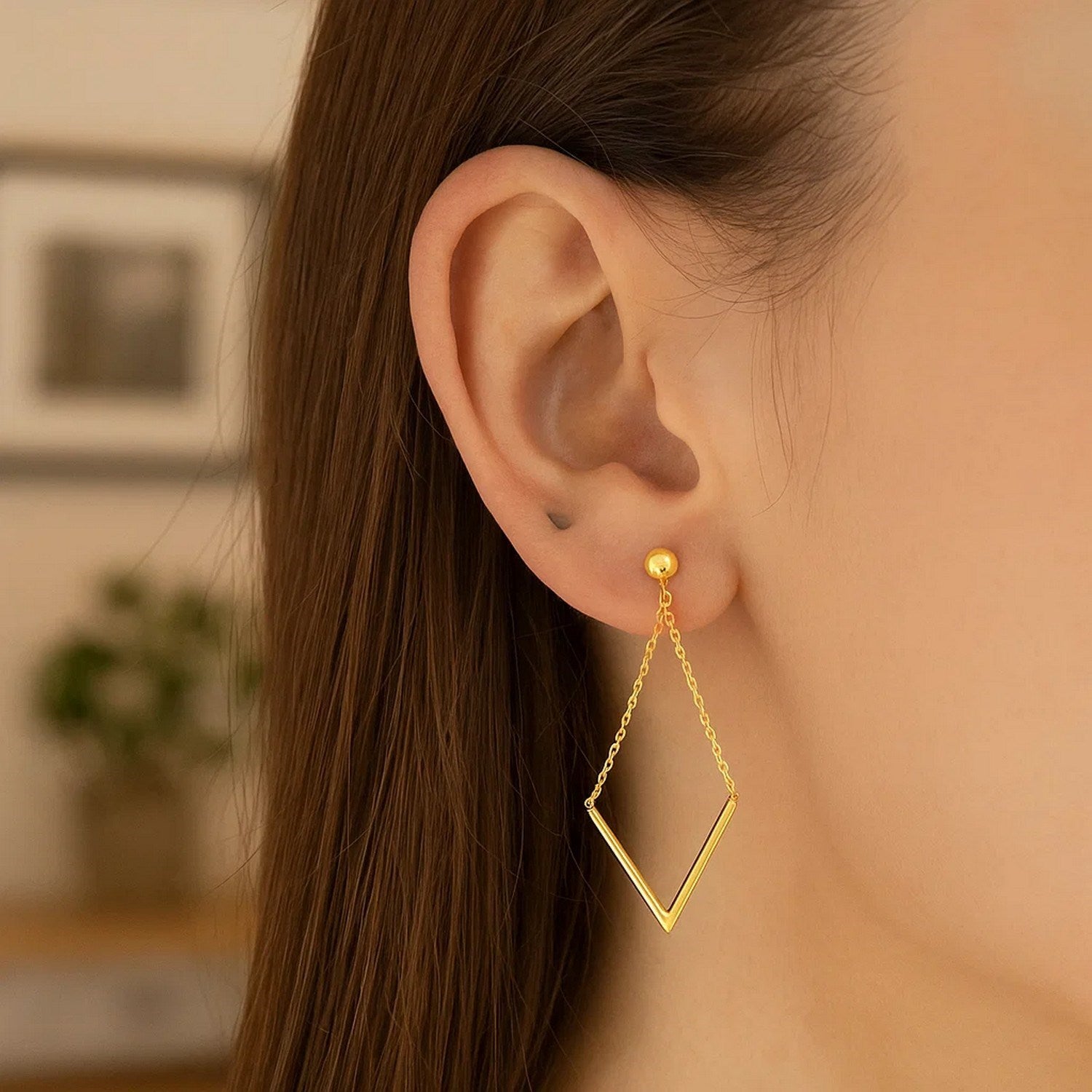 14k yellow gold minimalist drop earrings featuring elegant chain design and sparkling diamonds for a refined look.