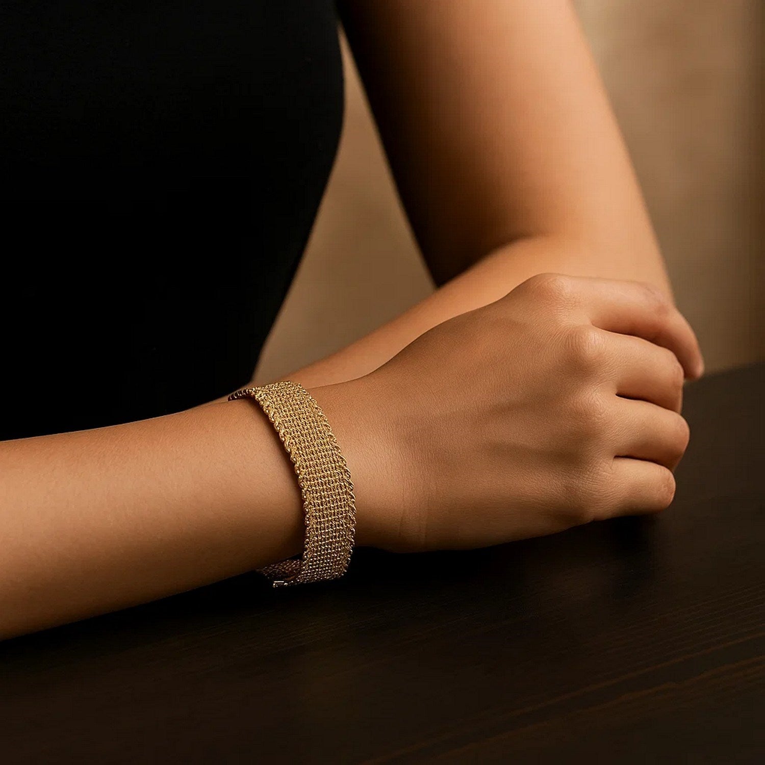 Diamond cut mesh Cleopatra bracelet in 14K yellow gold, featuring luxurious diamond accents and modern design.