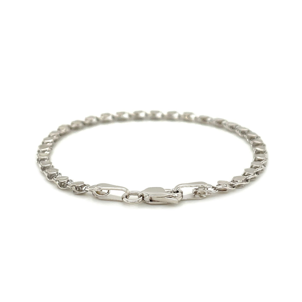 14k white gold heart anklet featuring a modern chain link design, perfect for elegant everyday wear.