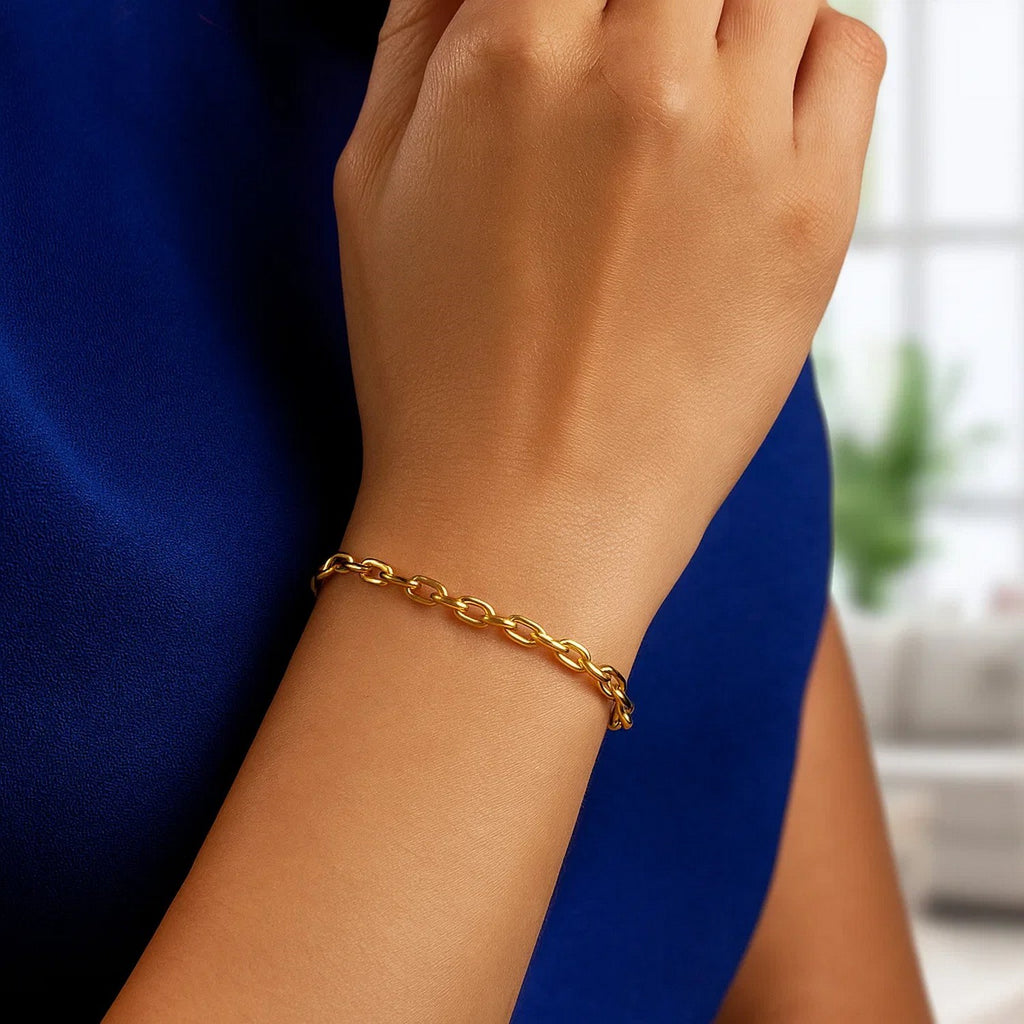 14k yellow gold French cable chain bracelet, modern design, 2.50 mm links, perfect for layering or elegant solo wear.