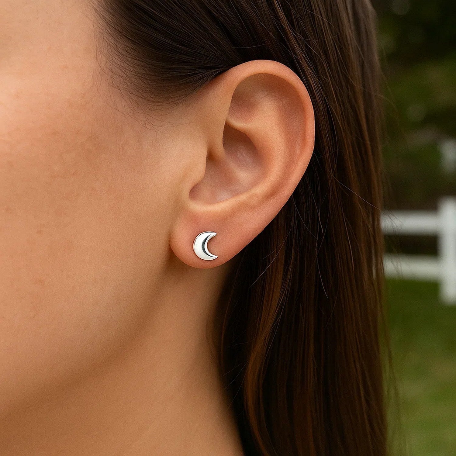 14k white gold minimalist earrings featuring elegant moon accents for a luxurious touch.