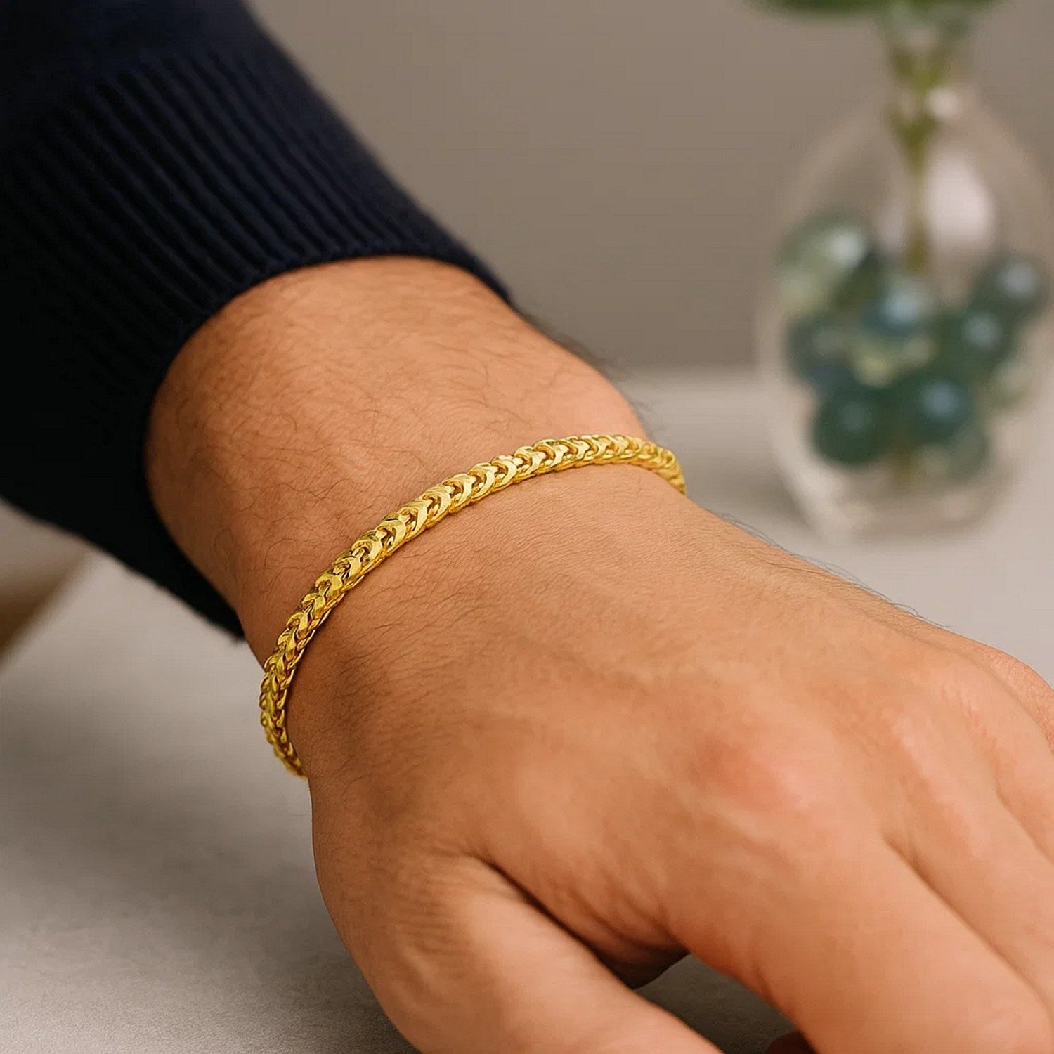 14k yellow gold diamond cut round Franco bracelet, 4.60 mm, showcasing elegant chain design and luxurious craftsmanship.