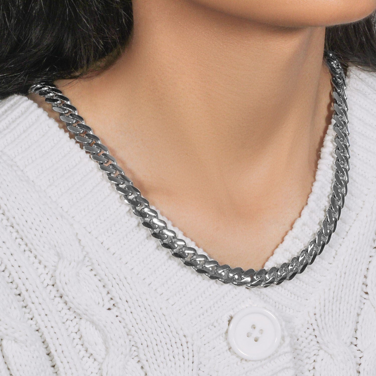 14k white gold polished curb chain necklace, 22 inches, modern design with sleek links for a luxurious look.