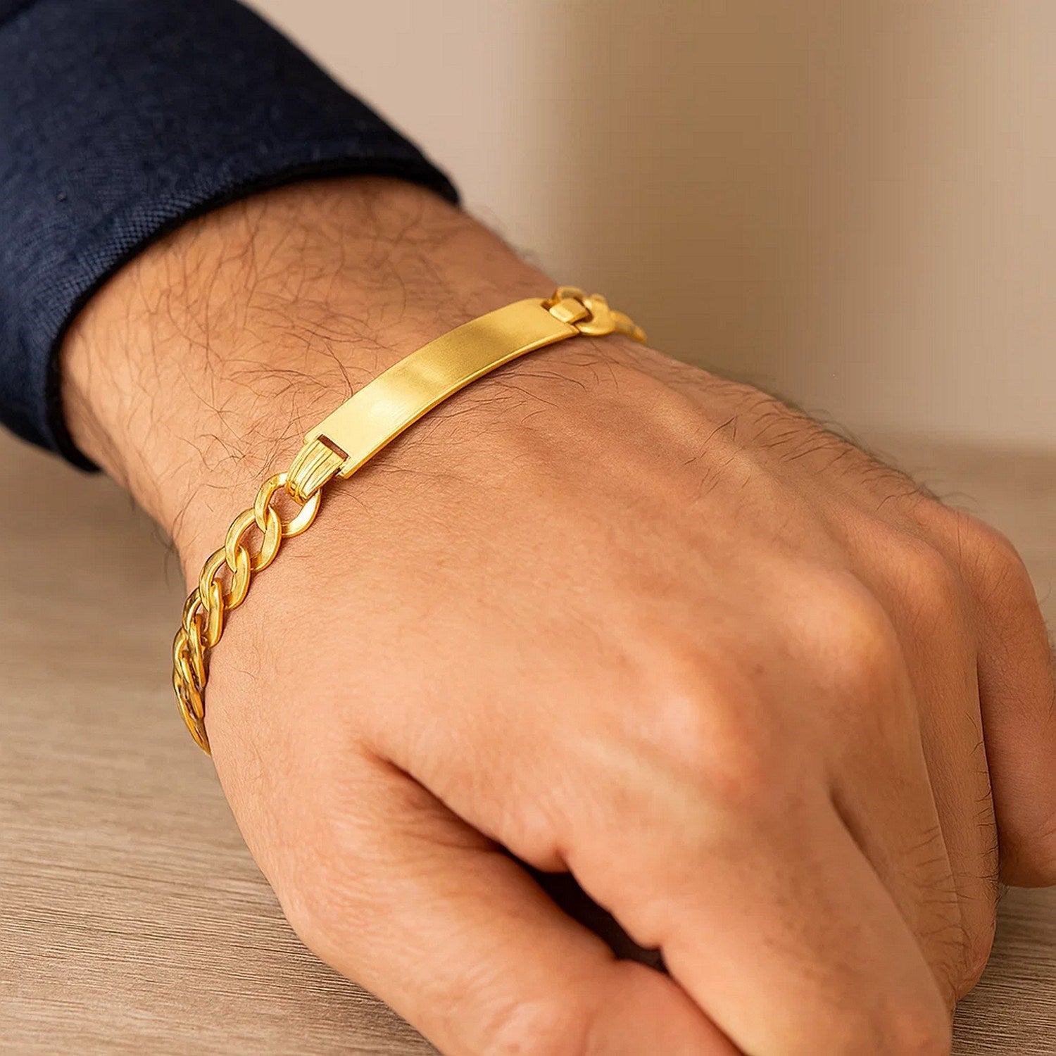 14k yellow gold men's curb chain ID bracelet, modern design with polished links, 8.30 mm width, 8 1/2 inch length.