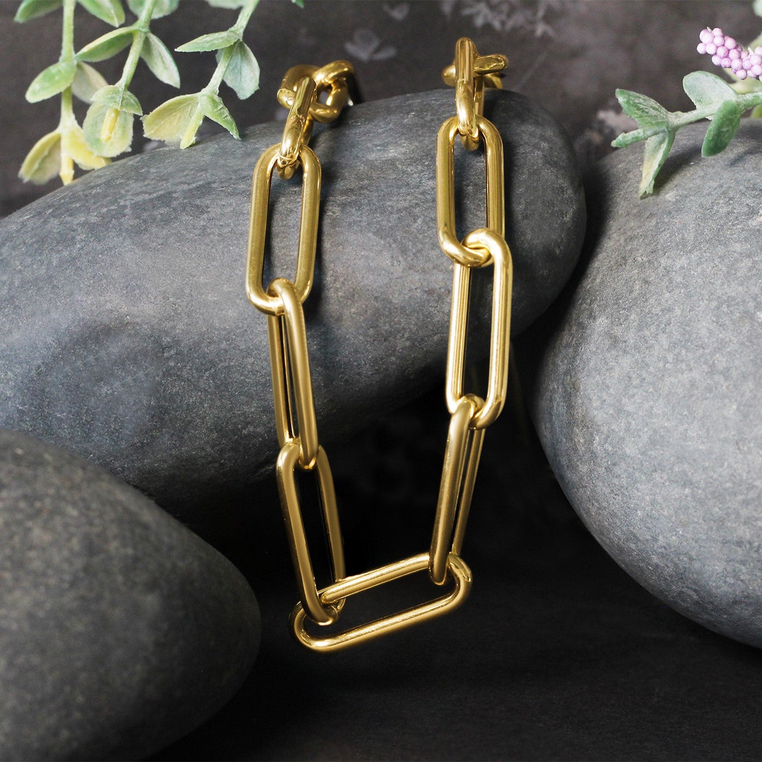 14k yellow gold rounded paperclip chain necklace with modern design and elegant, polished finish.