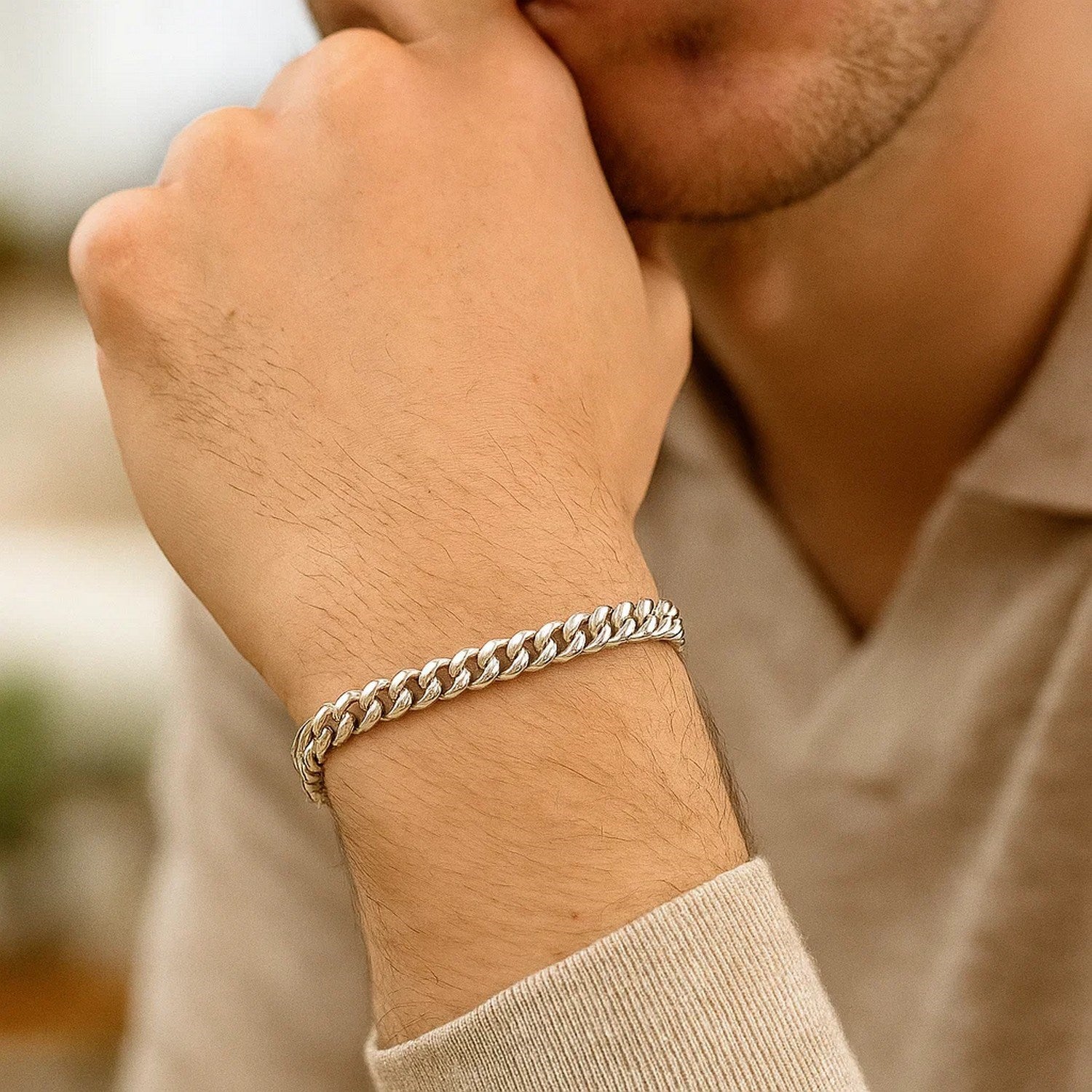 14k white gold classic Miami Cuban bracelet, 5.00 mm, featuring a sleek, solid design for timeless elegance.