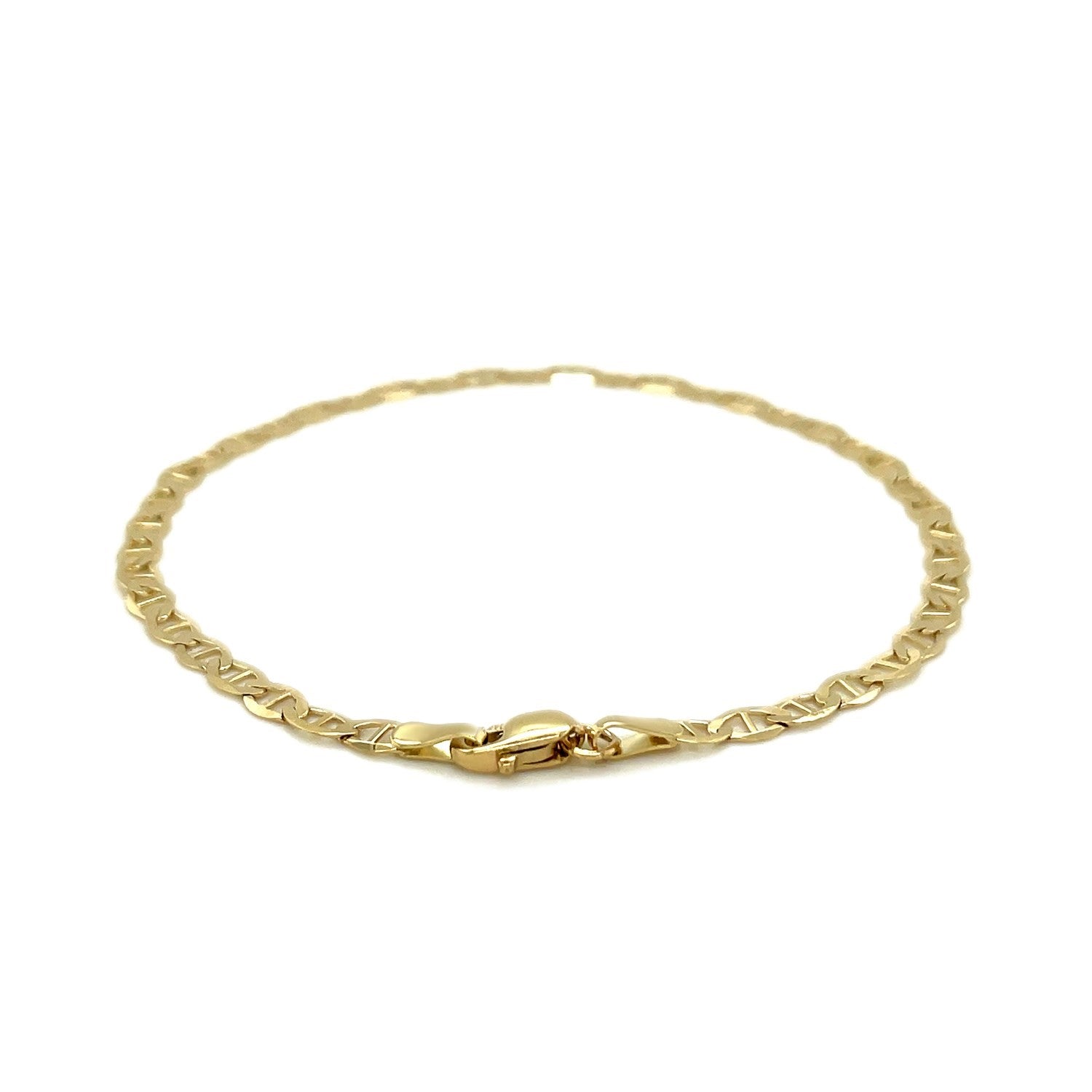 Elegant 3.2mm 10k yellow gold mariner link anklet showcasing a refined chain design for luxurious style.