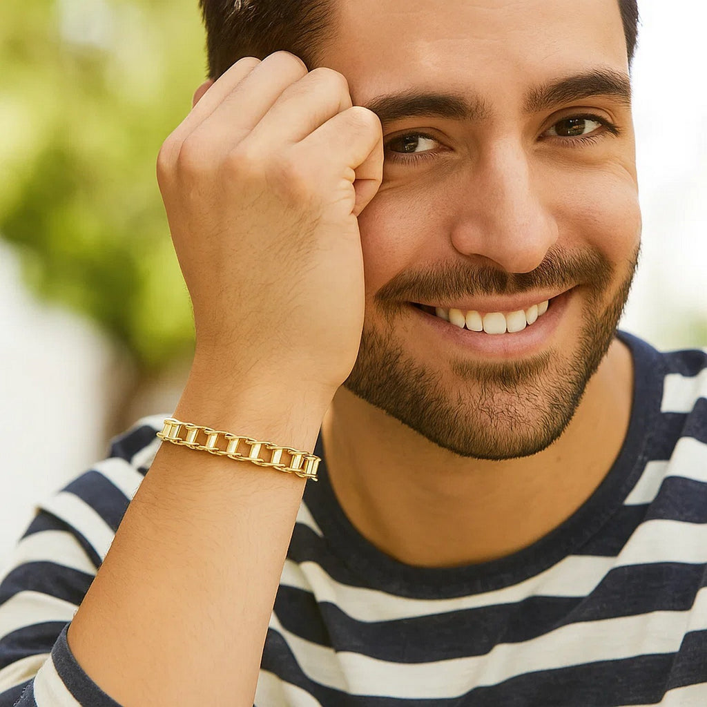 14k yellow gold men's bracelet featuring elegant rail motif links, perfect for sophisticated style.