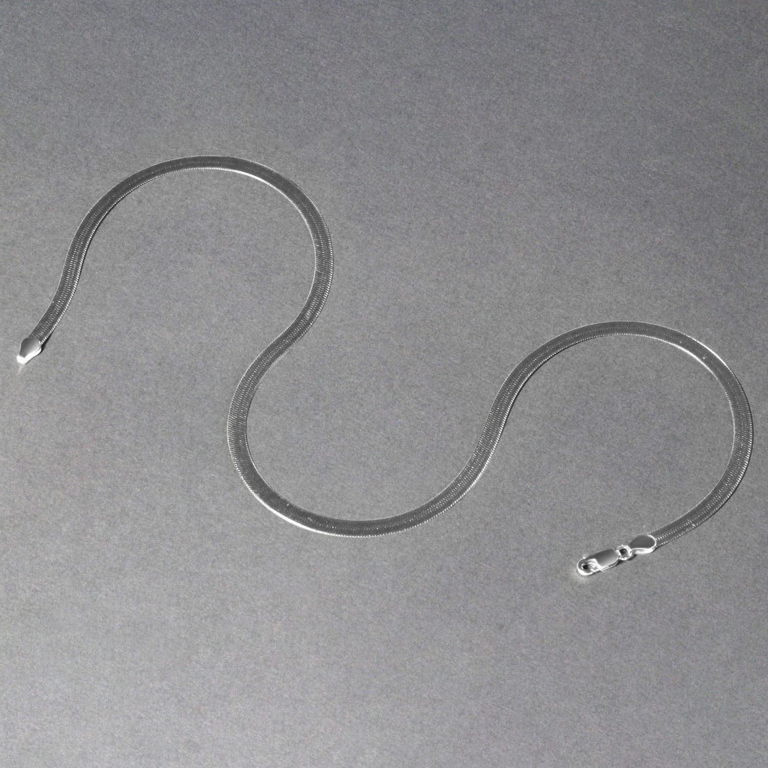 14k white gold super flex herringbone chain, modern design, 4.60 mm width, perfect for layering or standalone elegance.