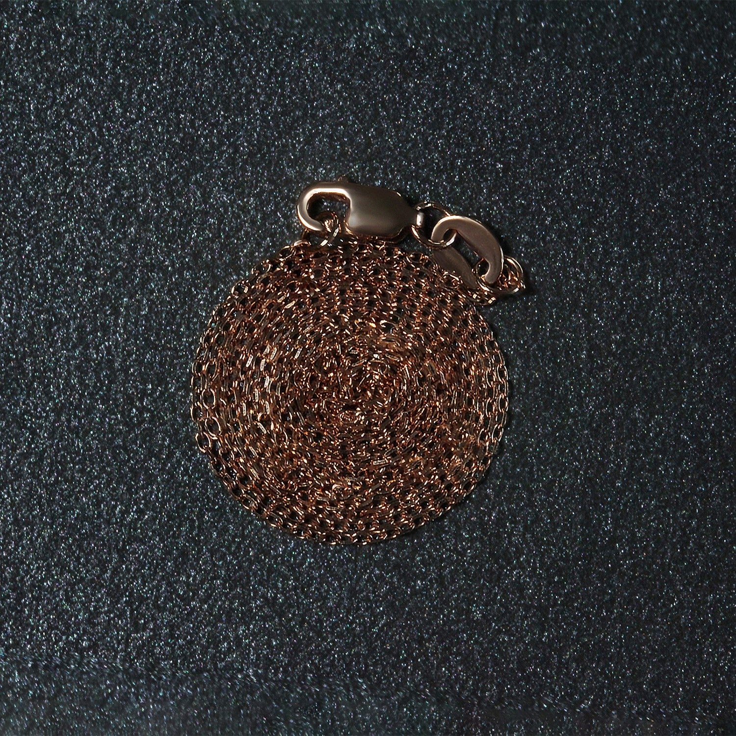 Rose gold diamond cut cable link chain, modern design, 0.87 mm width, perfect for layering or standalone elegance.