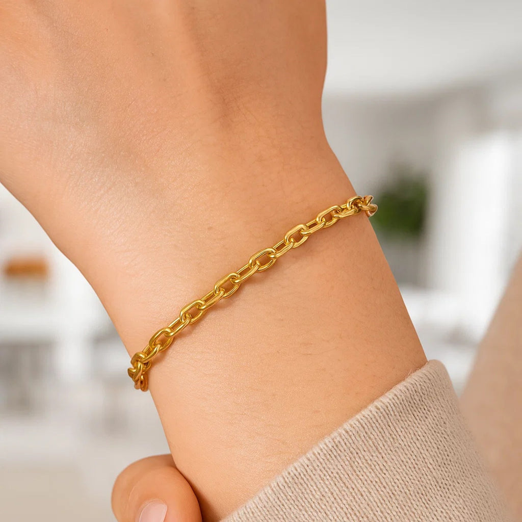14k yellow gold minimalist cable chain bracelet featuring elegant 3.30 mm links for a refined look.