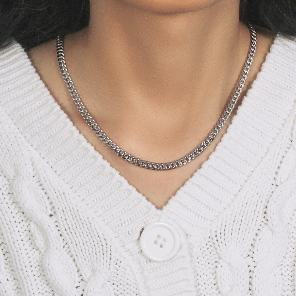 14k white gold classic Miami Cuban chain, 5.00 mm, featuring a sleek round design for timeless elegance.