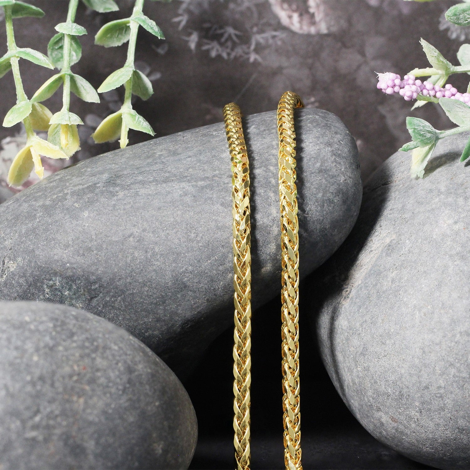 14k yellow gold diamond cut round Franco chain, 3.20 mm, showcasing elegant craftsmanship and luxurious shine.
