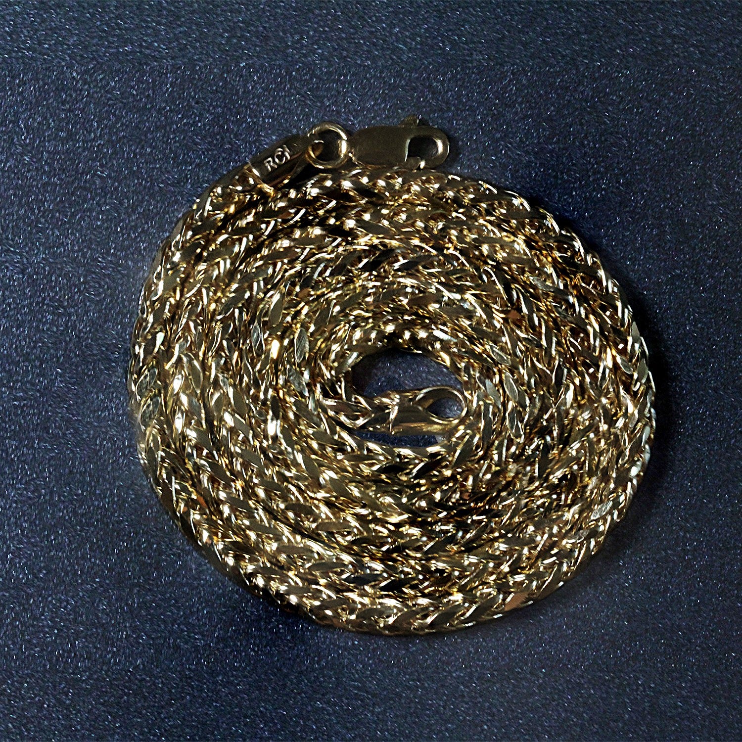 14k yellow gold diamond cut round Franco chain, 3.20 mm, exuding elegance and sophistication in every link.