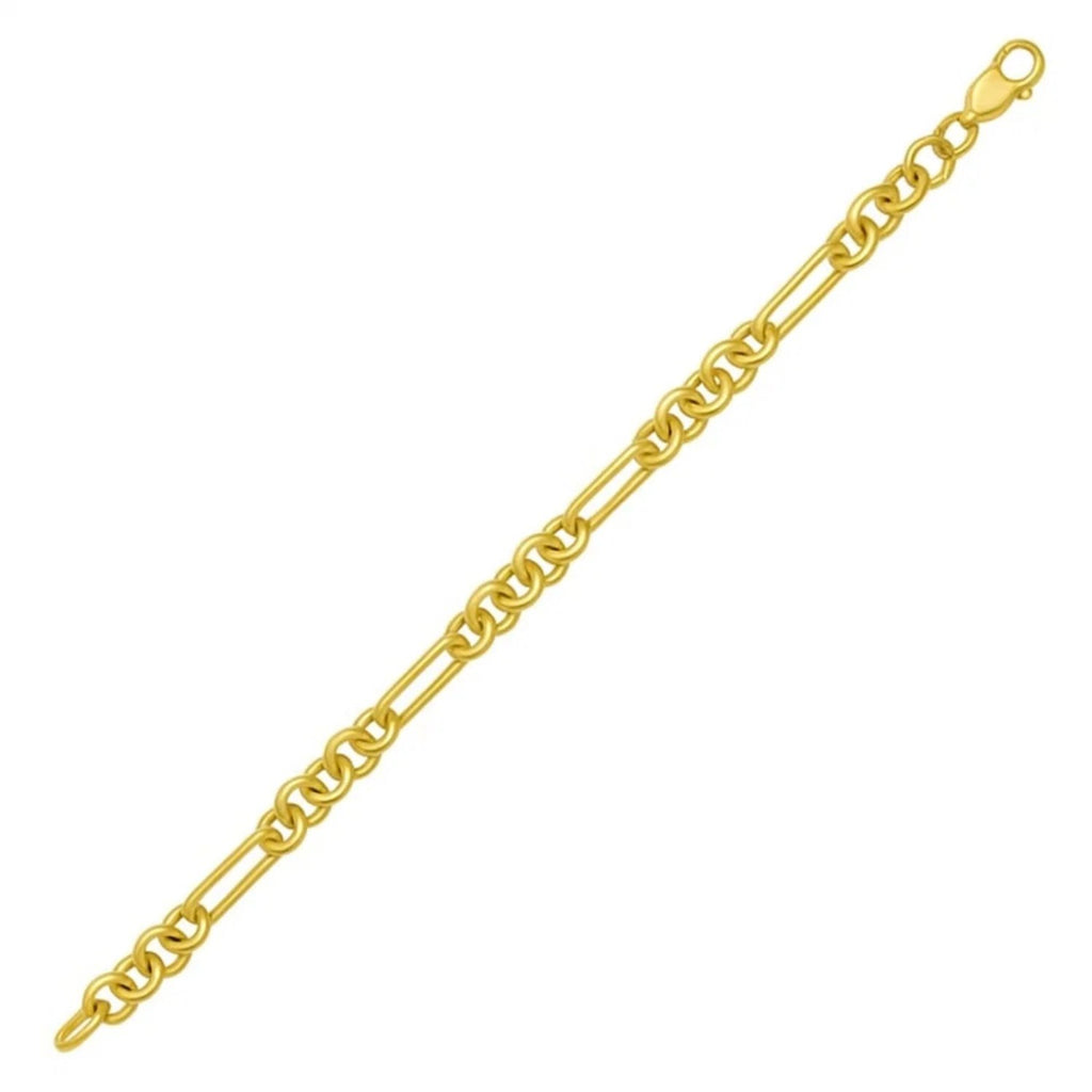 14k yellow gold modern paperclip link chain bracelet showcasing elegant design and luxurious craftsmanship.