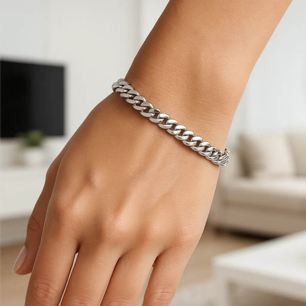 Elegant 14k white gold Cuban link bracelet showcasing a luxurious, polished finish and timeless design.