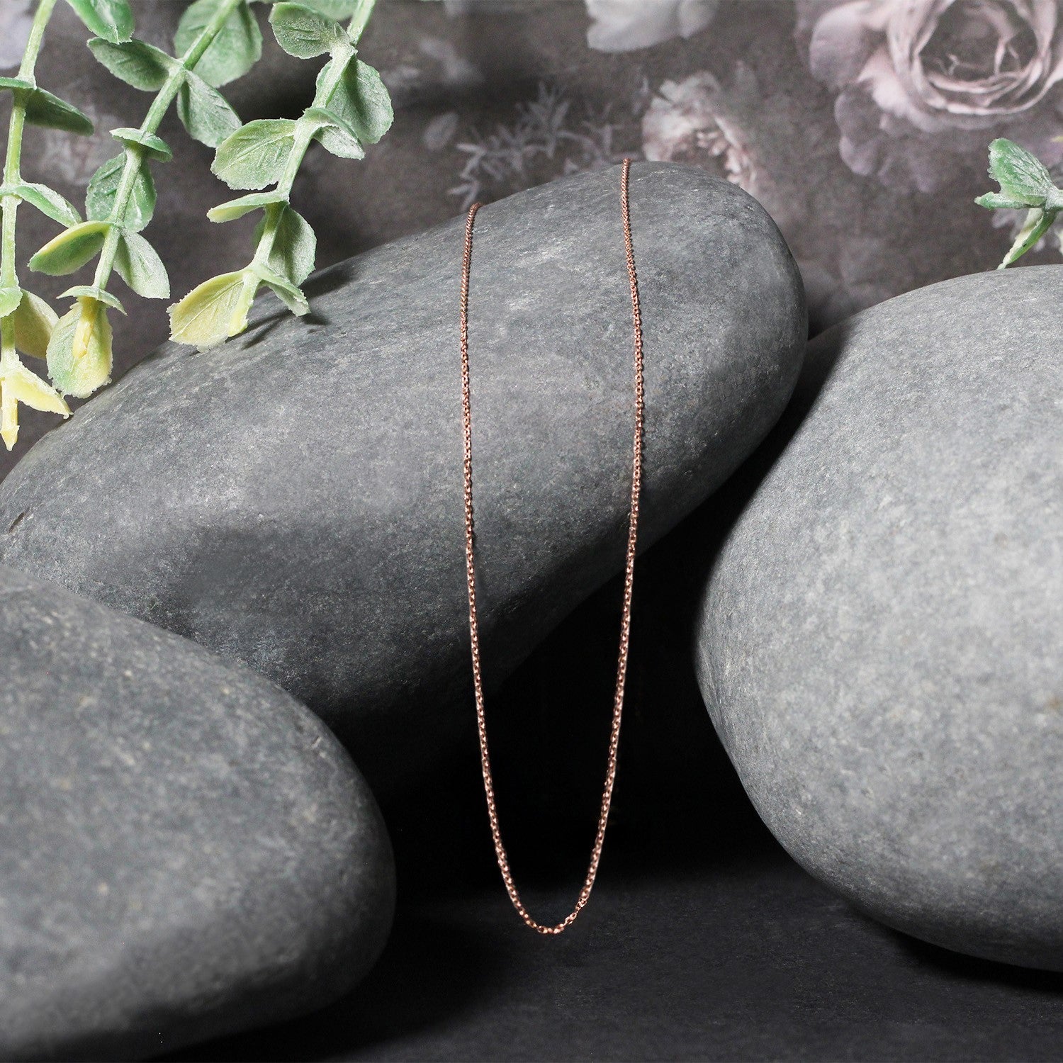 14k rose gold diamond cut cable link chain featuring modern design and exquisite craftsmanship, perfect for layering.
