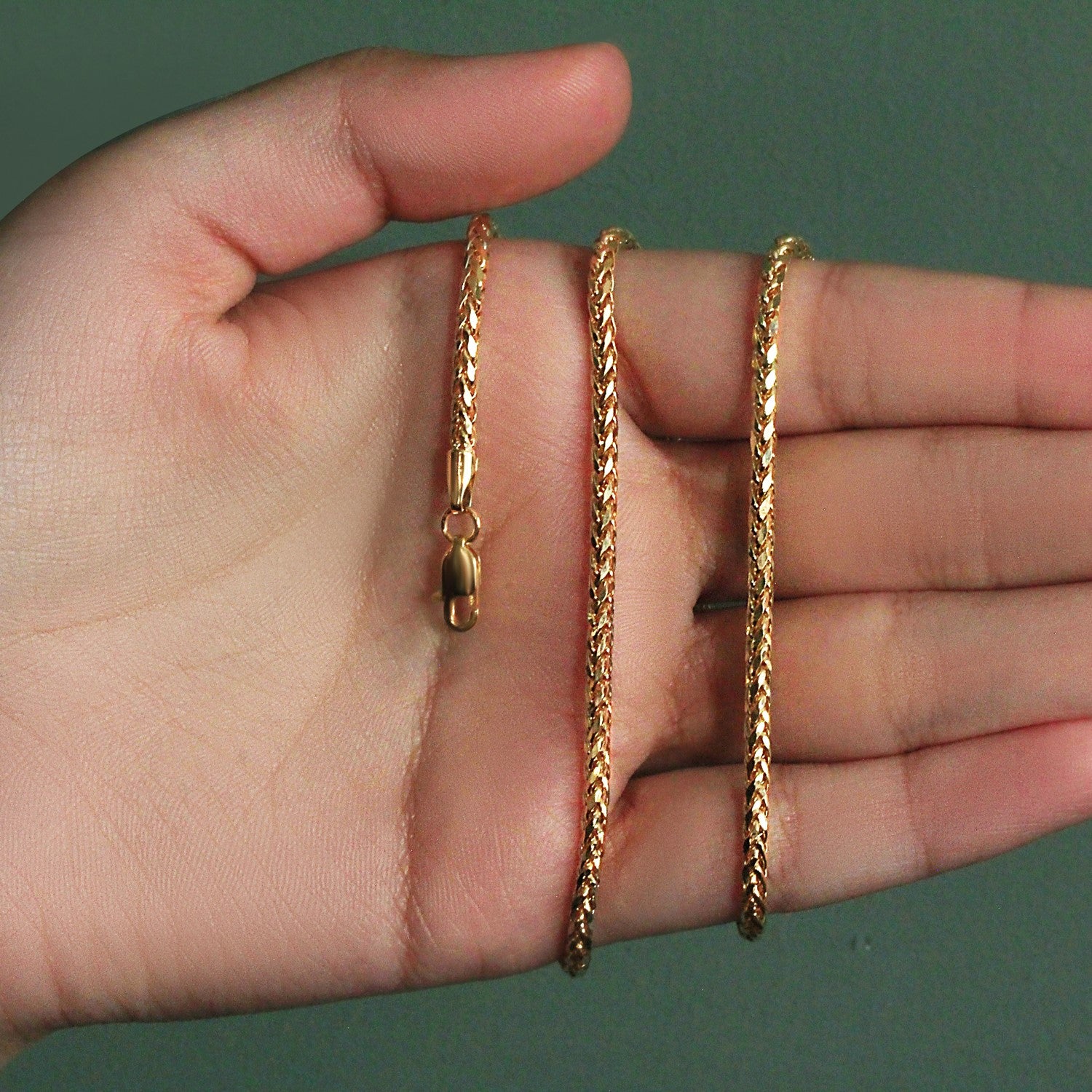 14k yellow gold Lite diamond cut round Franco chain, 2.70 mm, showcasing elegant design and luxurious craftsmanship.