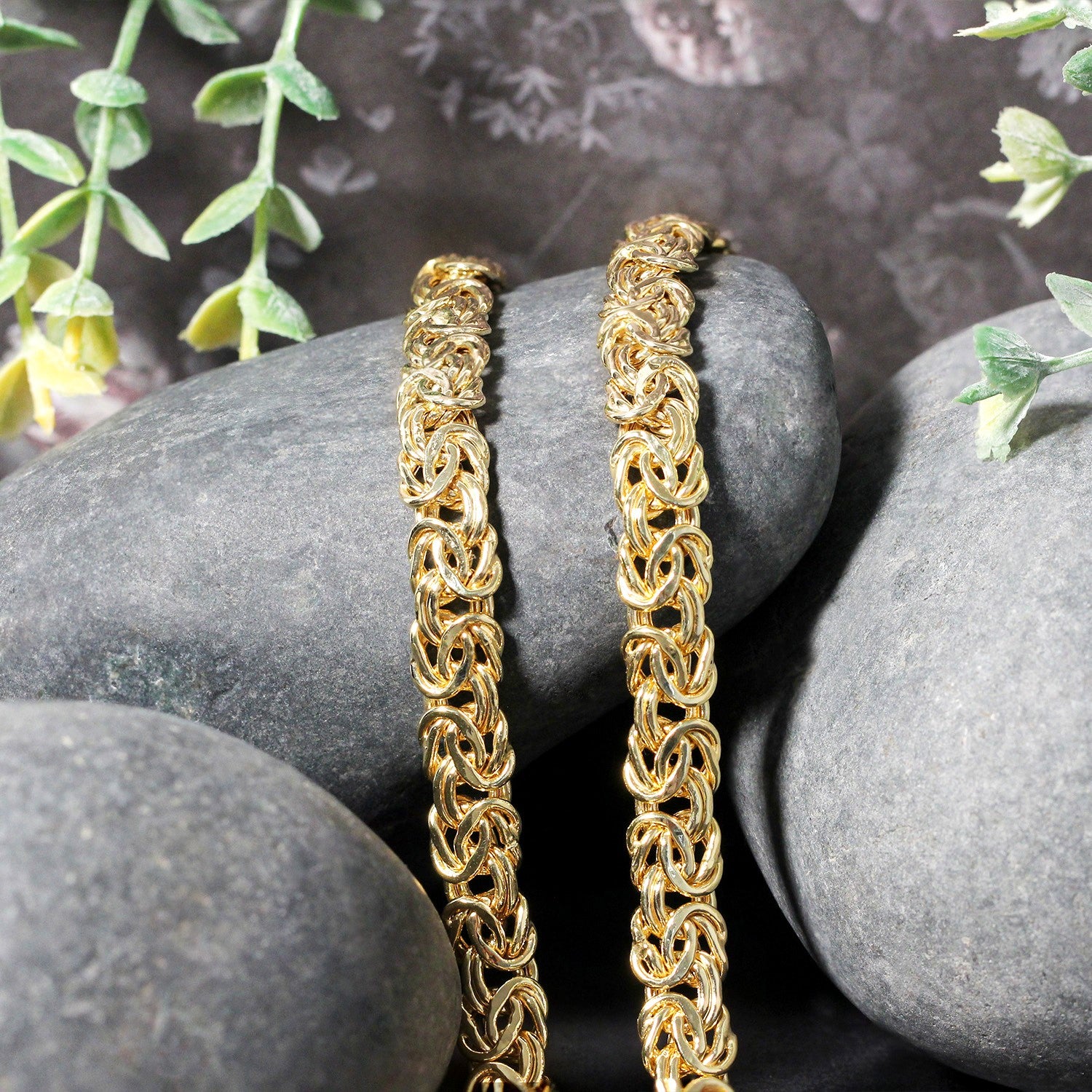 14k yellow gold Byzantine motif chain necklace featuring elegant links for a modern, luxurious look.