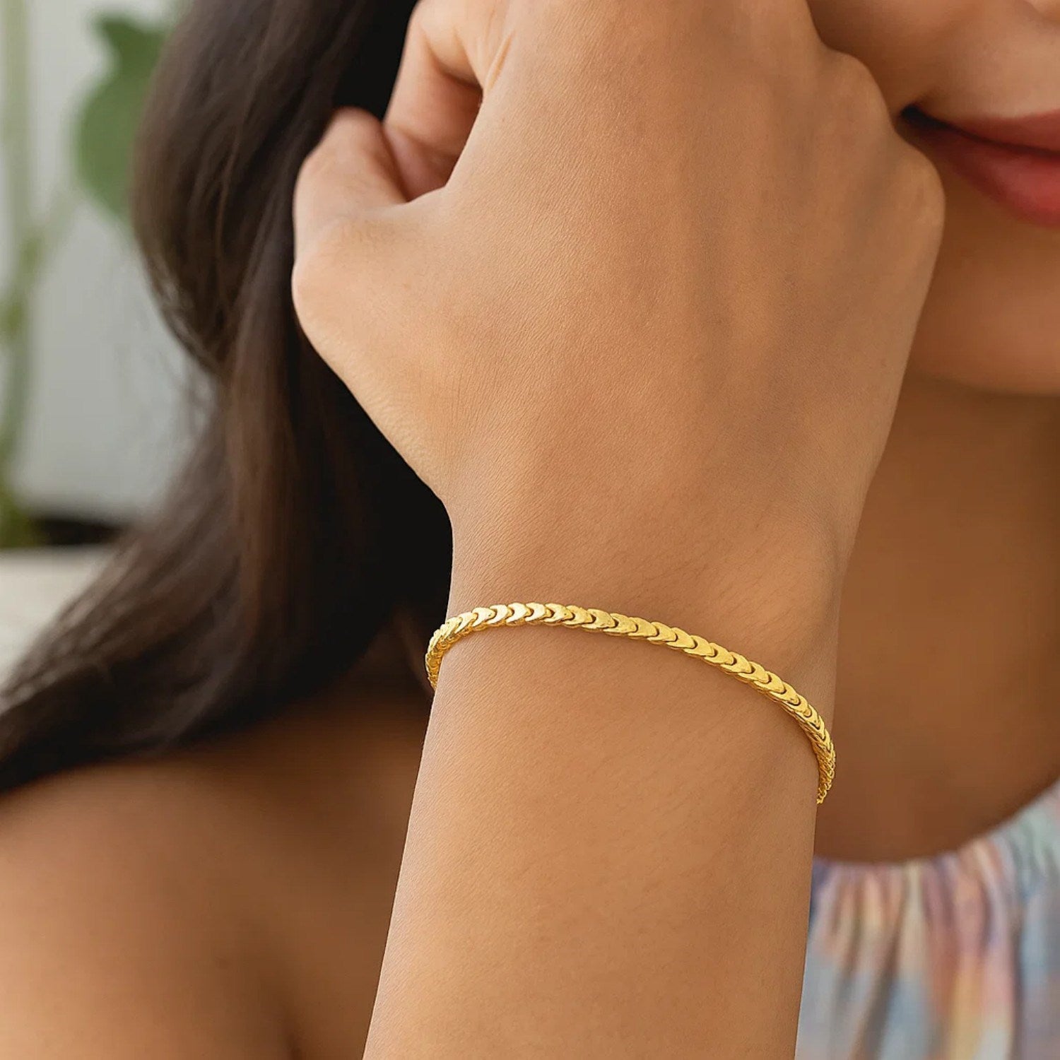14k yellow gold diamond cut round Franco bracelet, classic chain design, showcasing exquisite craftsmanship and elegance.