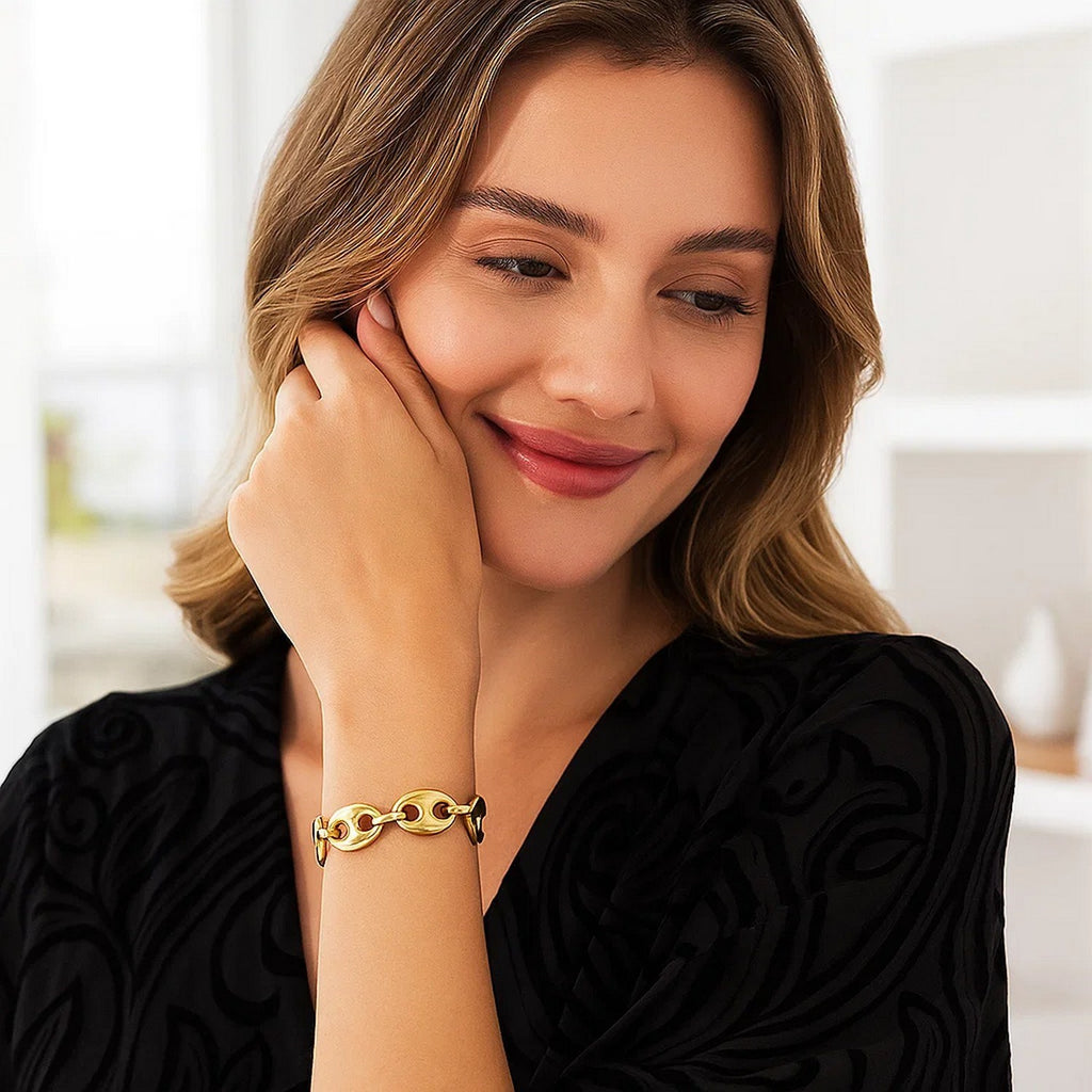 14k yellow gold high polish lite puffed mariner link bracelet with modern chain design, perfect for elegant styling.