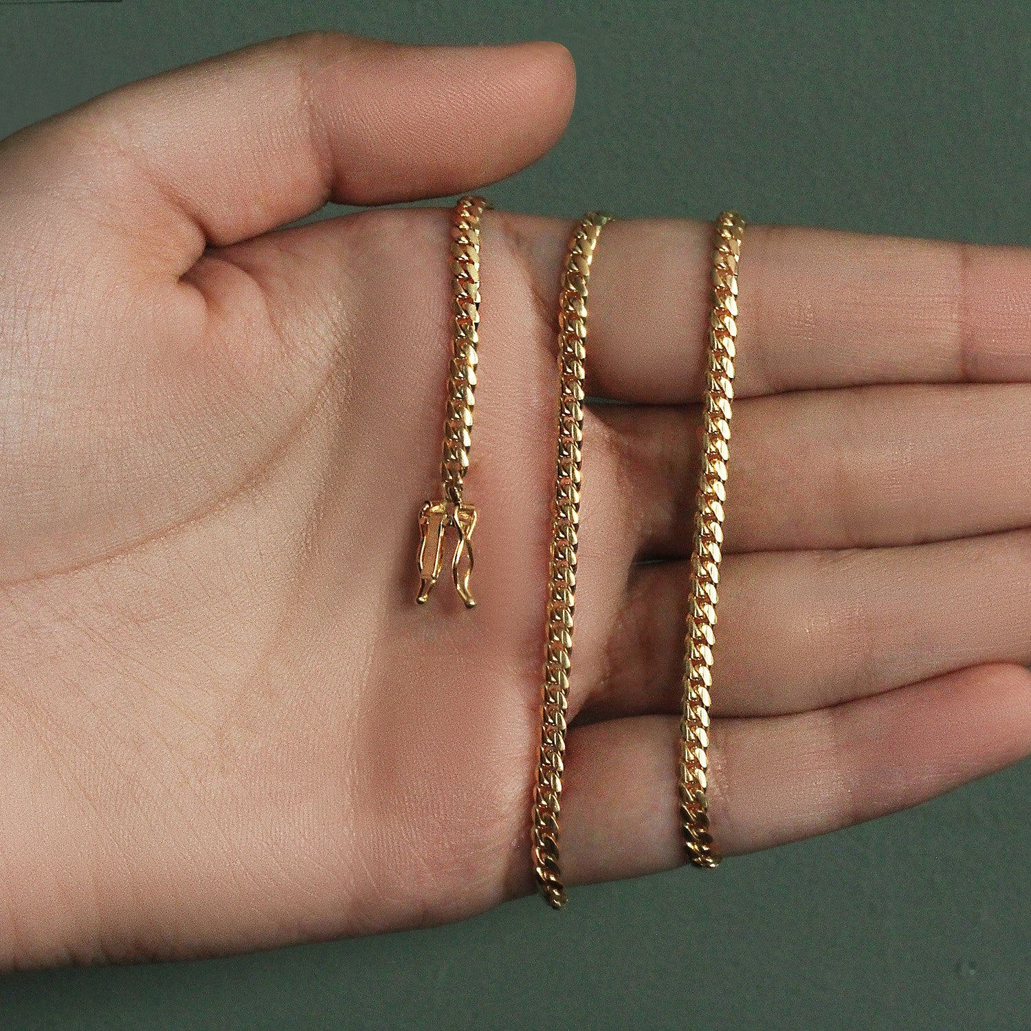 14k yellow gold classic Miami Cuban chain, 3.20 mm, featuring a timeless round link design for sophisticated elegance.