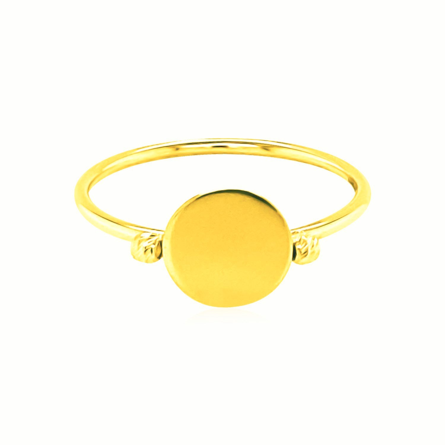 14k yellow gold minimalist ring featuring a polished oval design, showcasing elegance and timeless sophistication.