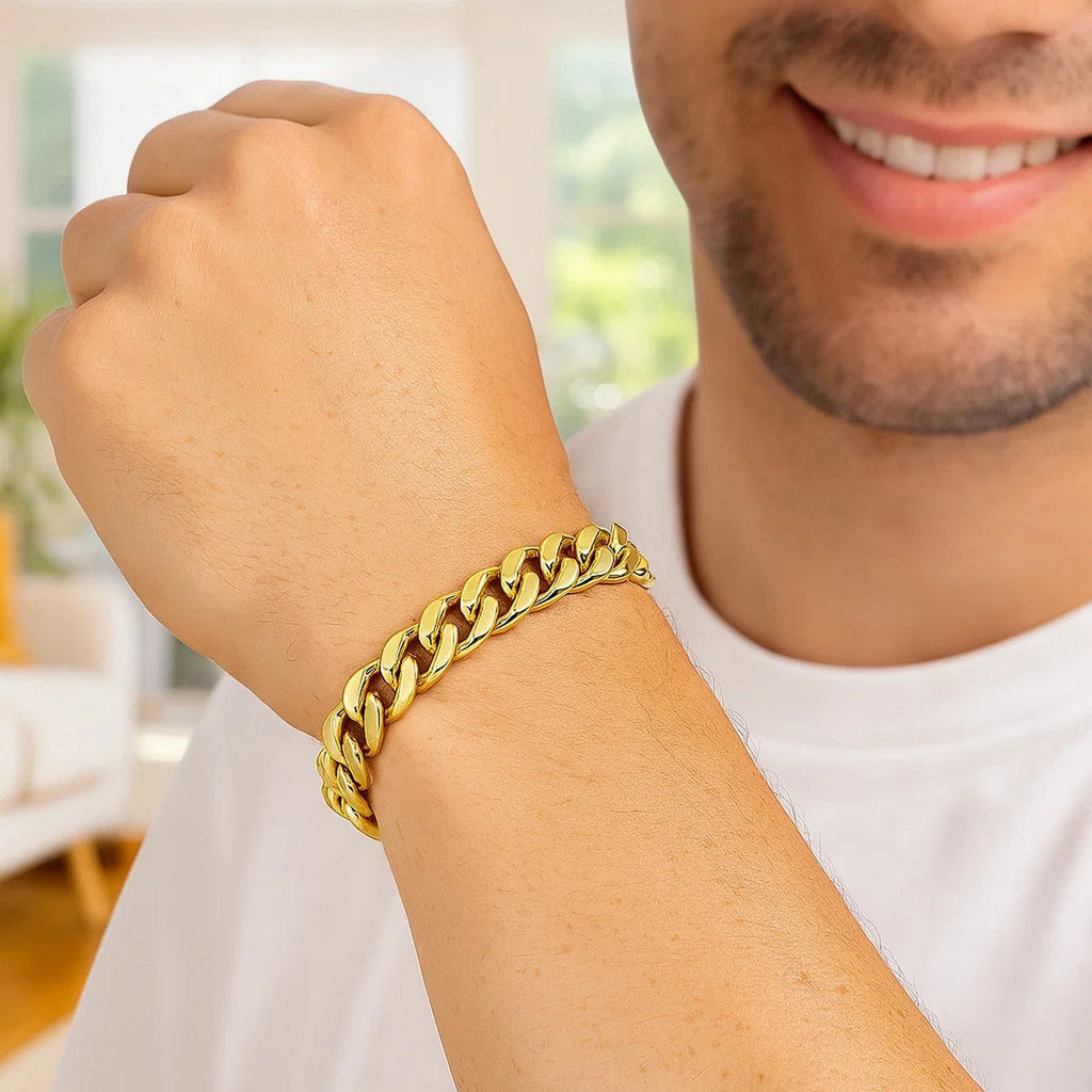 14k yellow gold polished curb chain bracelet with modern link design, showcasing elegance and luxury craftsmanship.