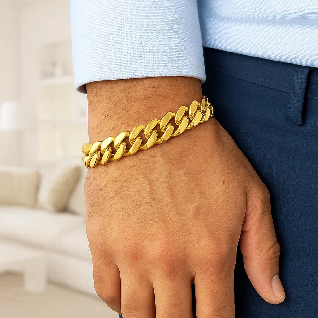 14k yellow gold polished curb chain bracelet with modern link design, showcasing elegance and luxury craftsmanship.