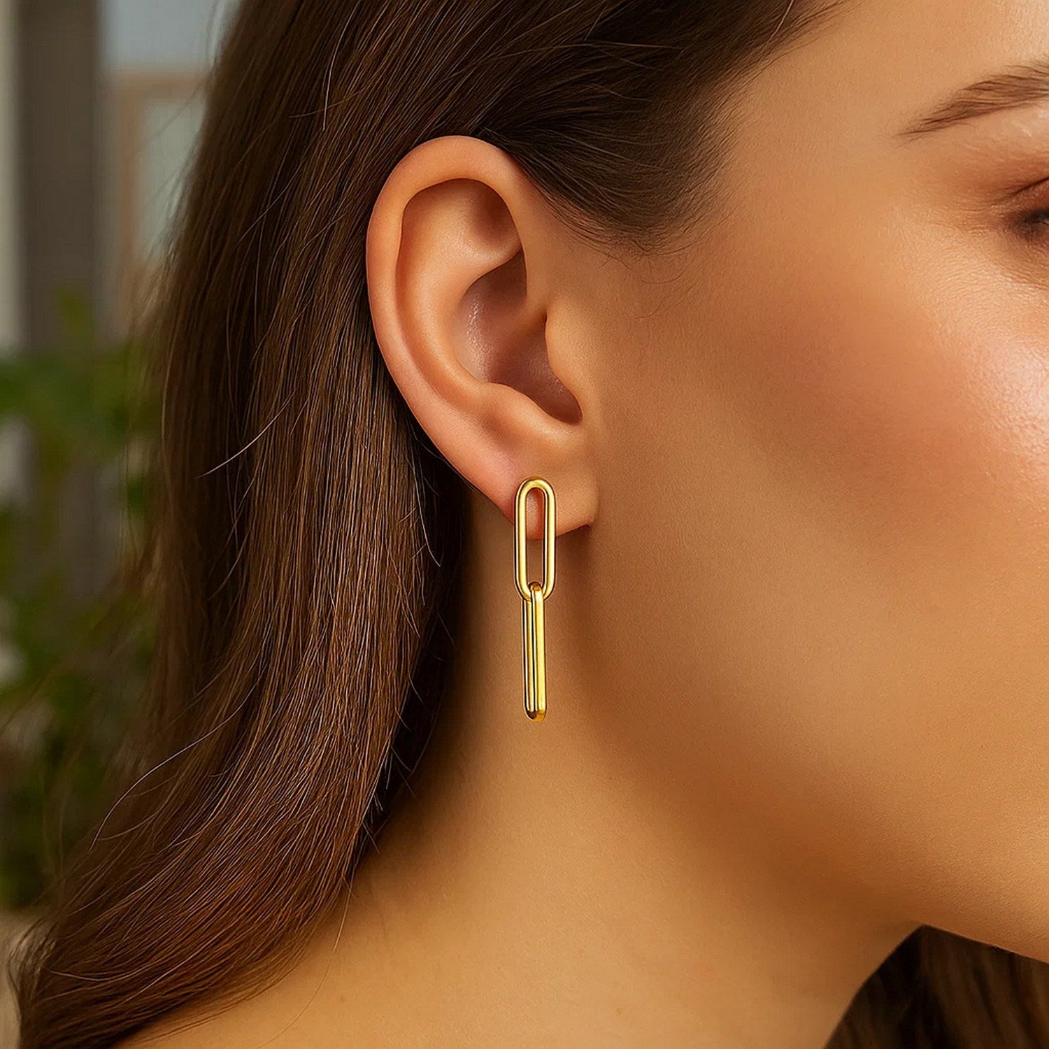 14k yellow gold chain link dangle earrings featuring a modern design for an elegant touch.