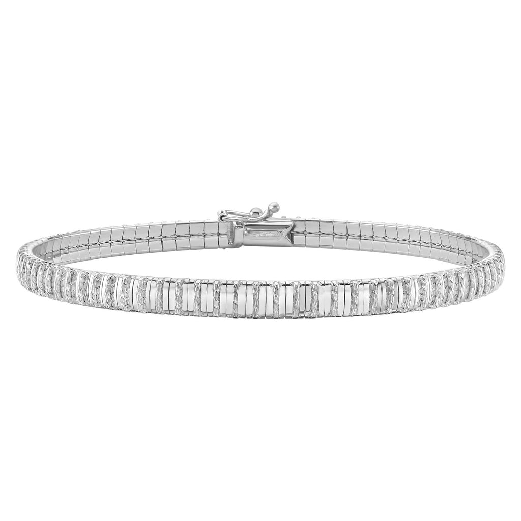 14K white gold mini diamante bracelet featuring elegant diamond accents in a classic design.
