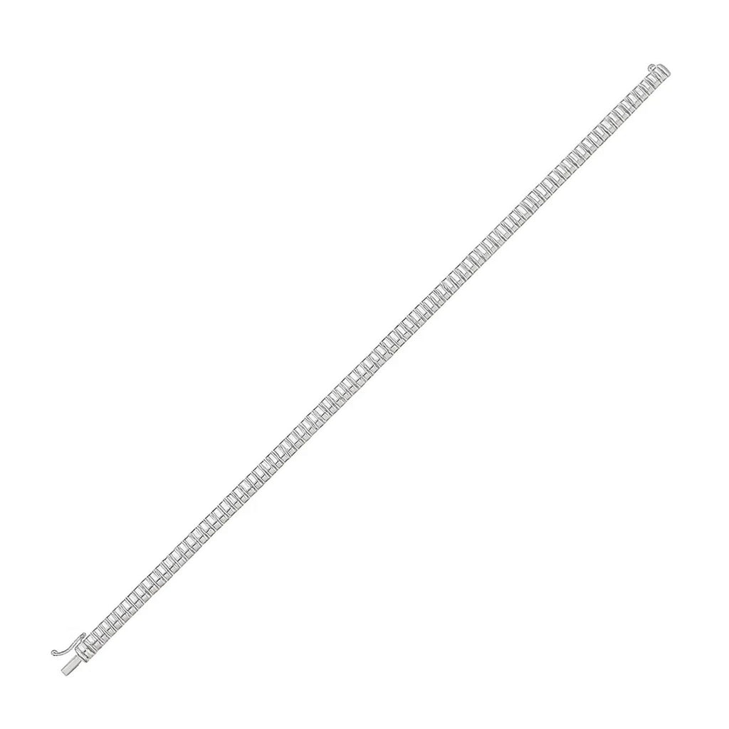 14k white gold mini diamante bracelet featuring elegant diamond accents in a classic design.